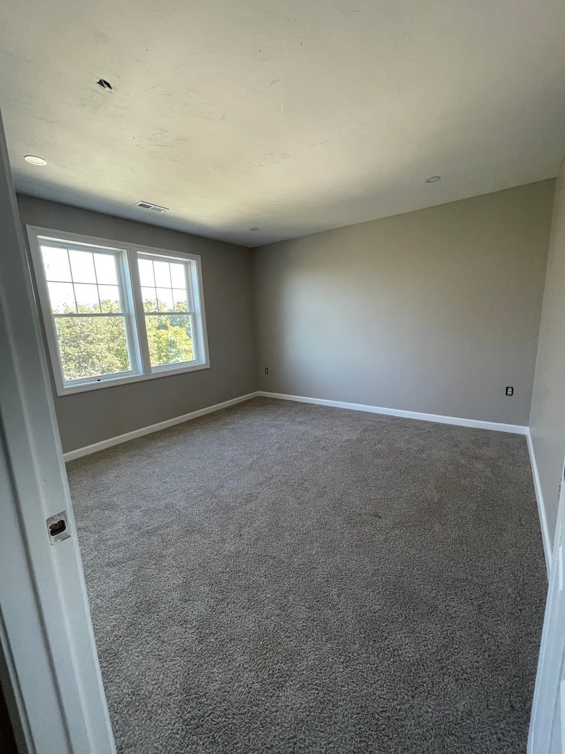Single Family Residence at 29 Steele St # A, Worcester MA 01607, Worcester, photo 13 of 22