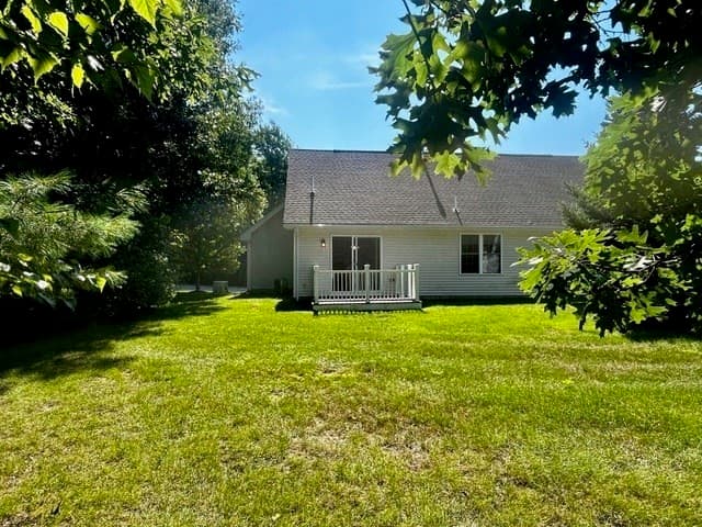 Condominium at 6 Ashley Ln # 38, Methuen MA 01844, Methuen, photo 18 of 19