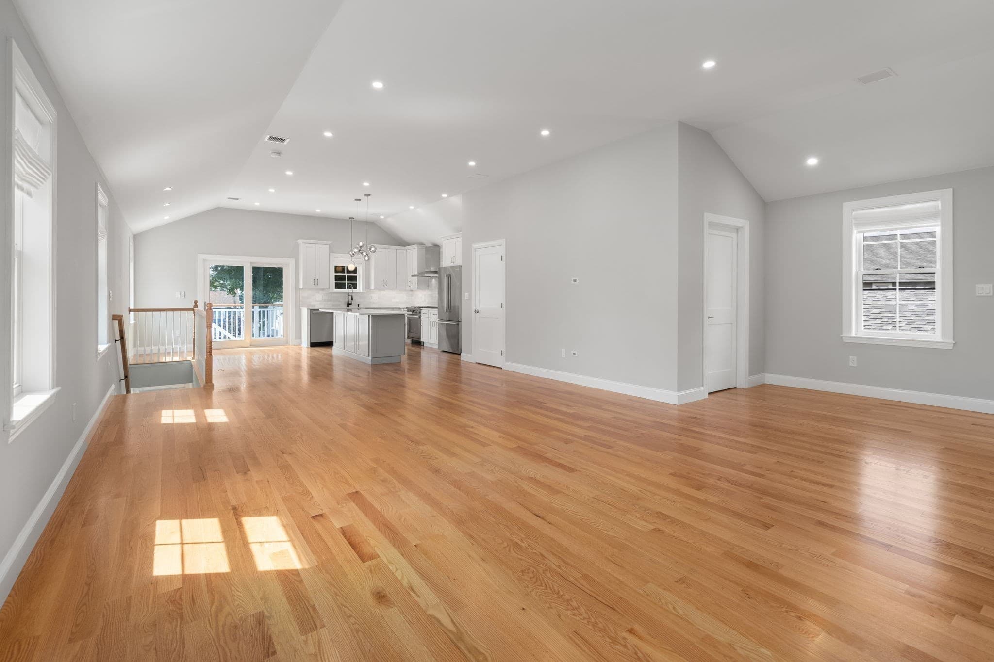 Condominium at 25 Locust St # 2, Winthrop MA 02152, Winthrop, photo 7 of 24