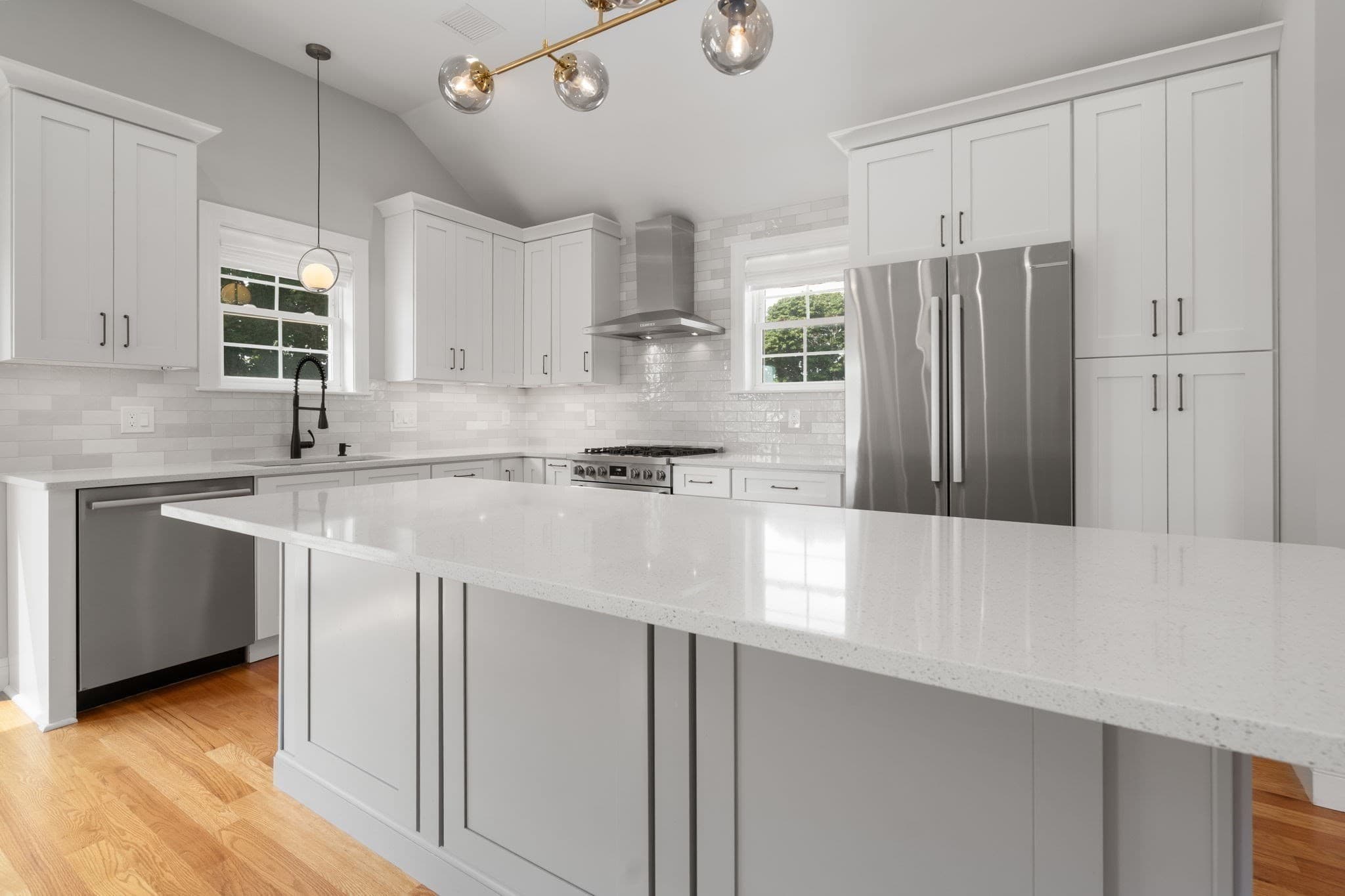Condominium at 25 Locust St # 2, Winthrop MA 02152, Winthrop, photo 3 of 24