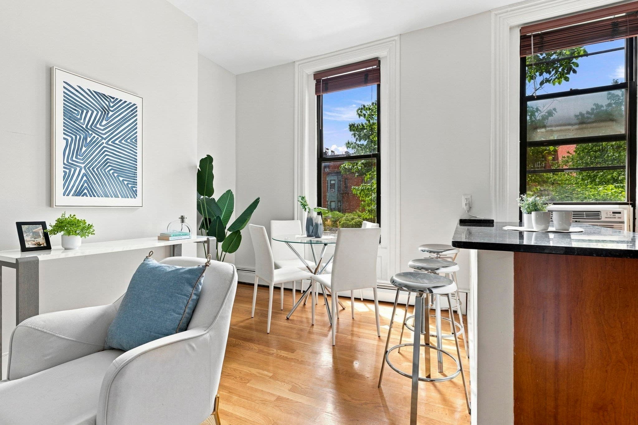 Condominium at 32 Yarmouth Street # B, Boston MA 02116, photo 6 of 18