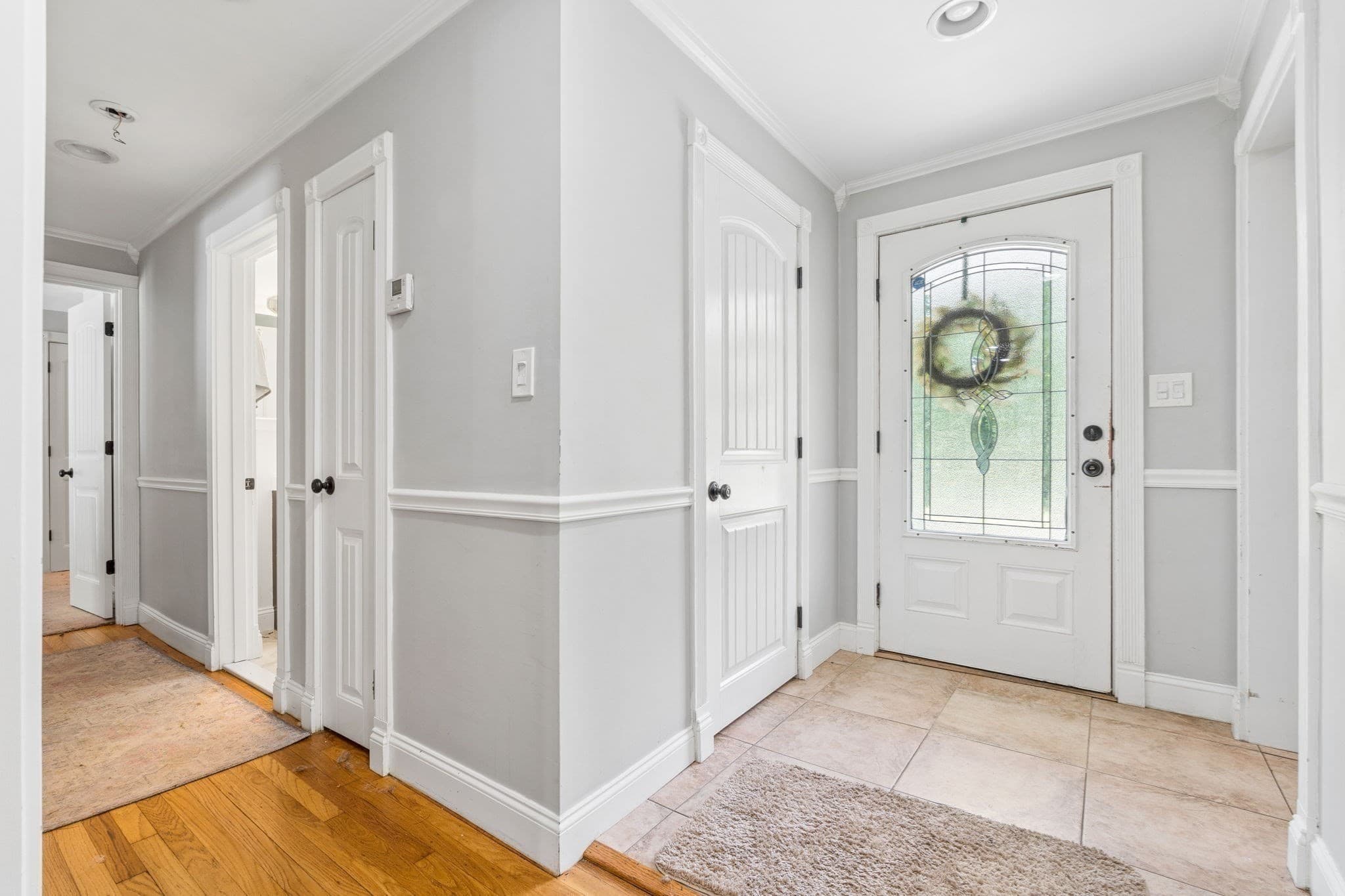 Single Family Residence at 811 Chase Rd, Lunenburg MA 01462, Lunenburg, photo 3 of 23