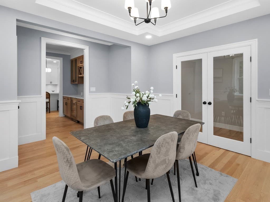 Single Family Residence at 113 Warwick Avenue, Waltham MA 02452, Waltham, photo 12 of 38