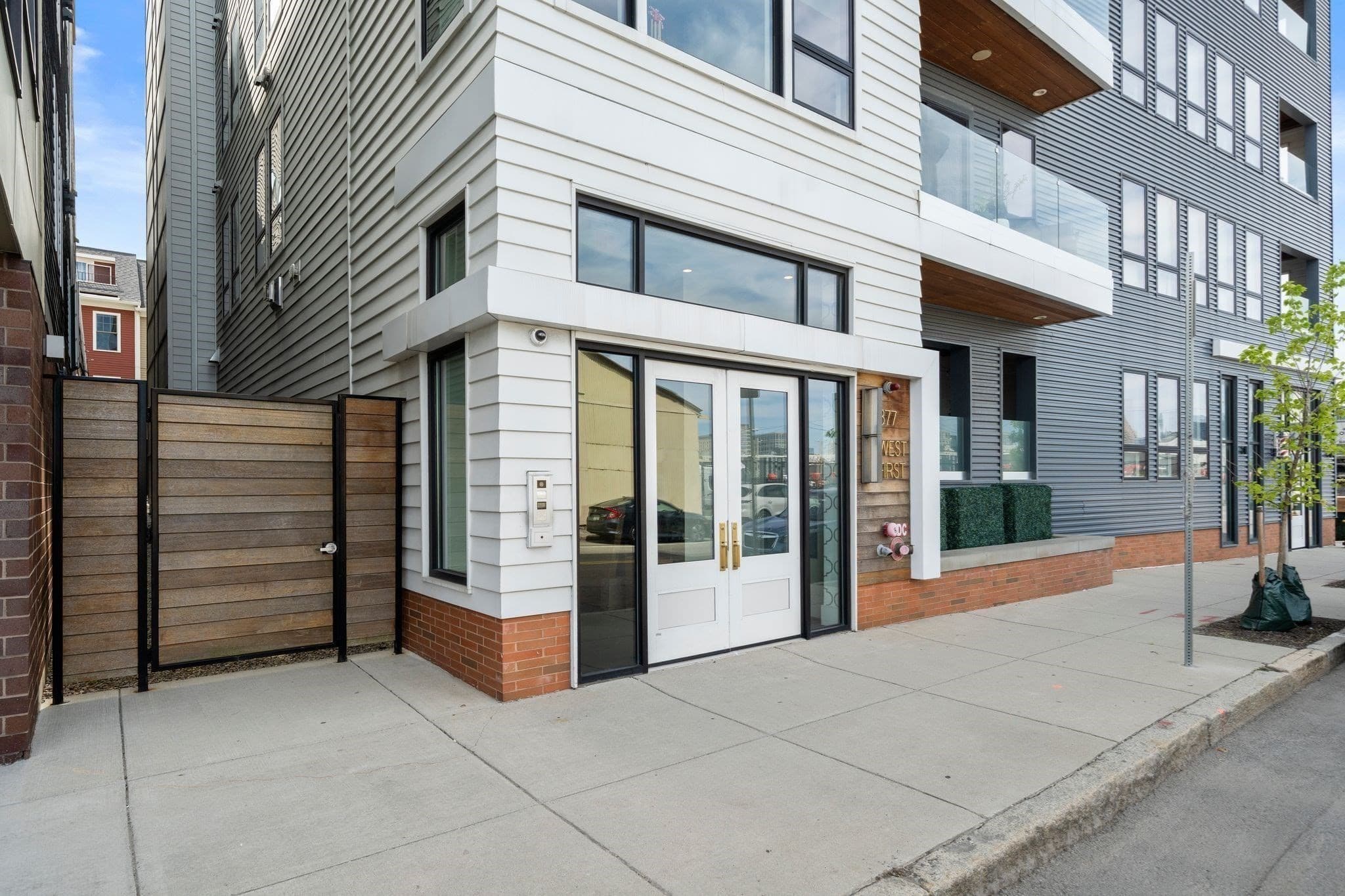 Condominium at 377 W 1st St # 7, Boston MA 02127, Boston, photo 34 of 36