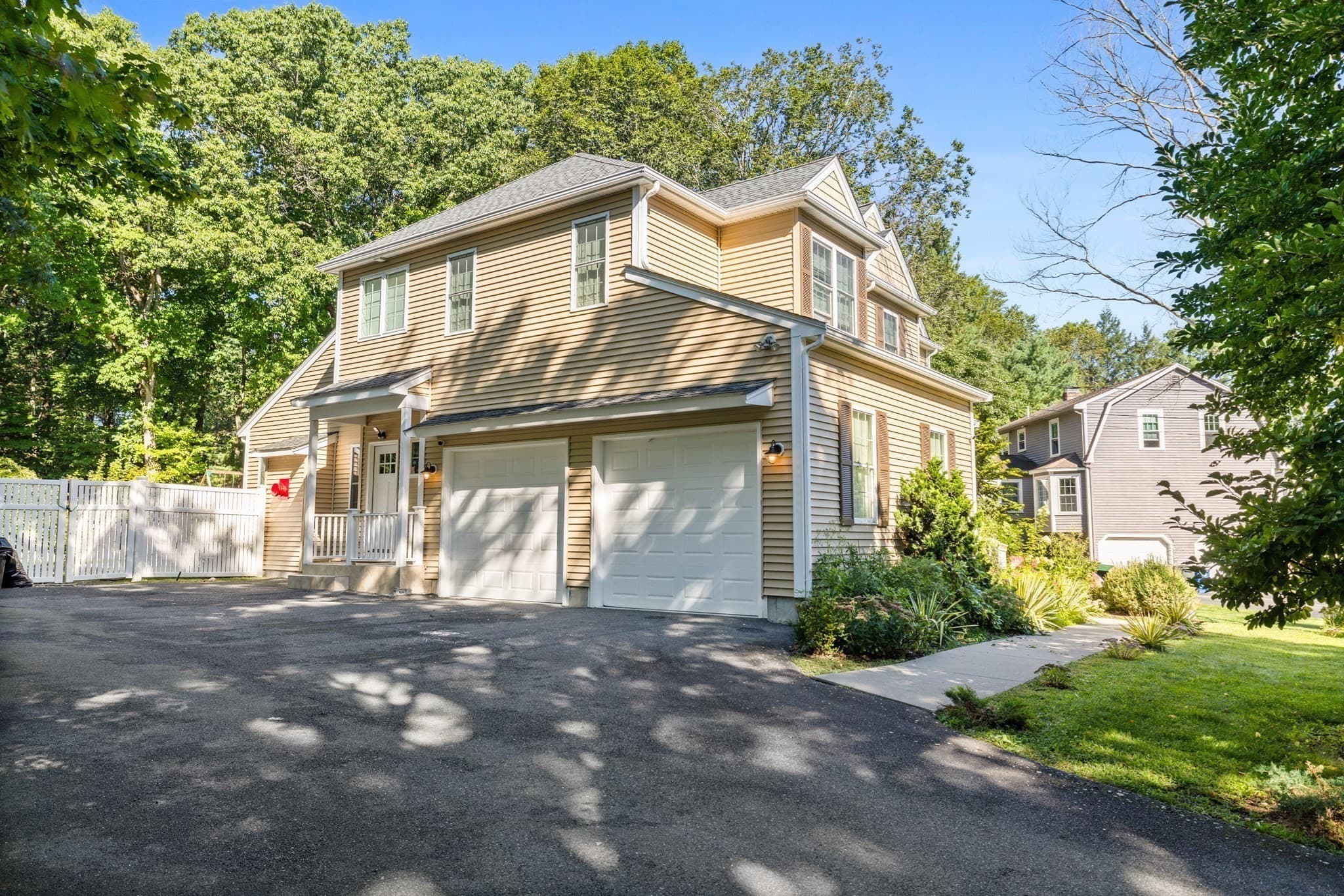 Single Family Residence at 60 Shufelt Rd, Walpole MA 02071, Walpole, photo 3 of 40