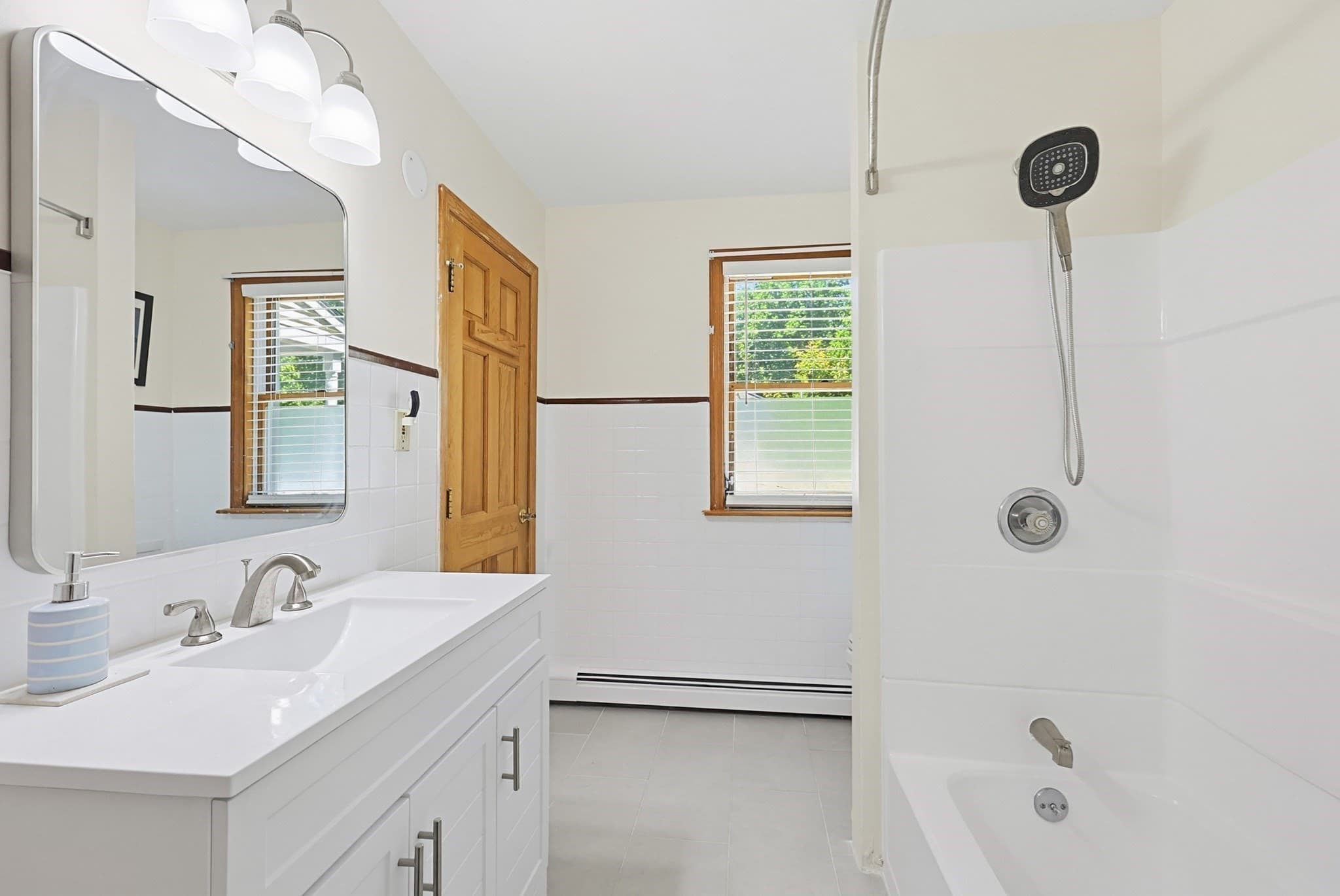 Single Family Residence at 14 Terra Ln, Hudson NH 03051, Hudson, photo 22 of 42