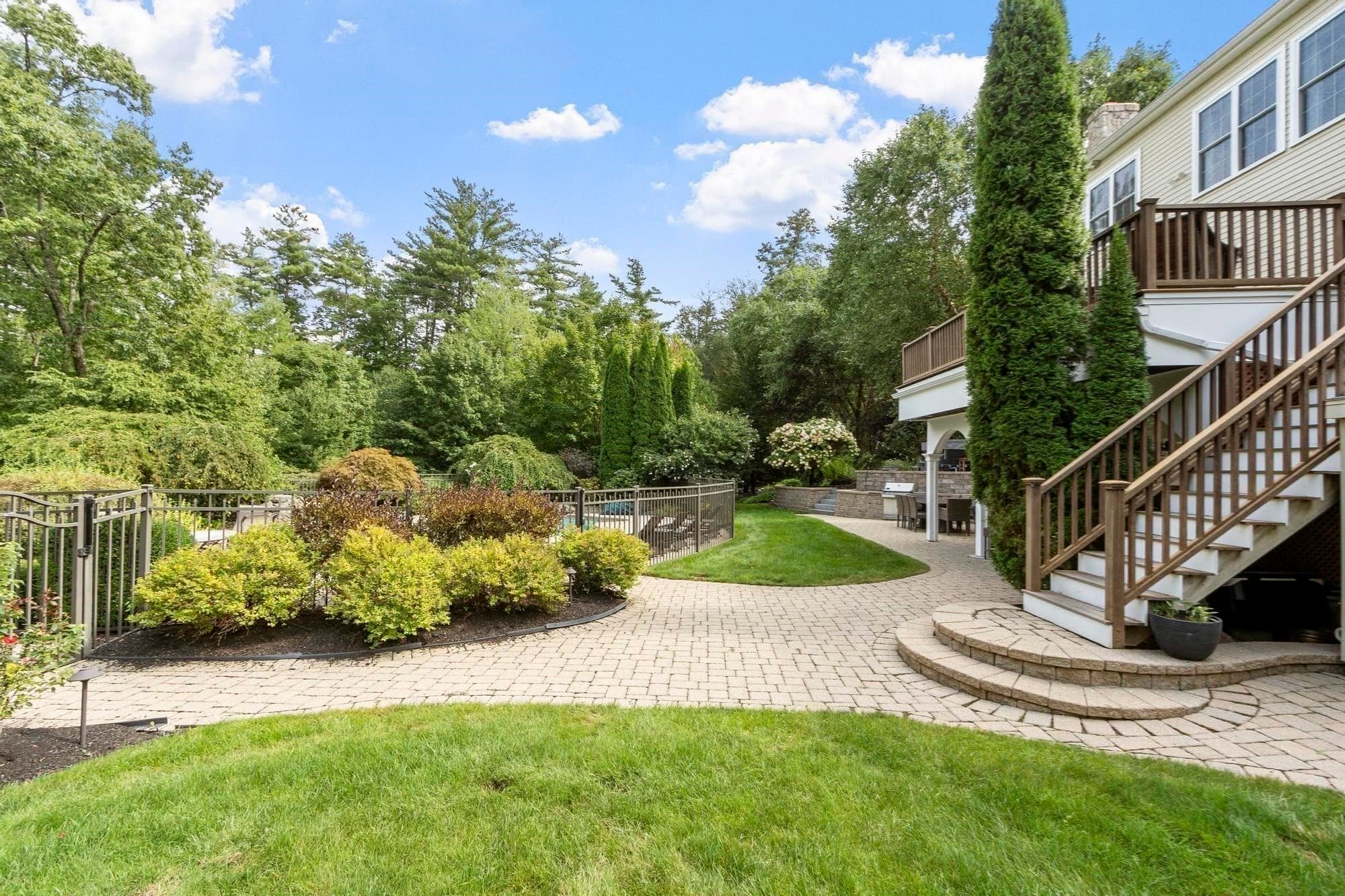 Single Family Residence at 35 Sandy Ridge Road, Sterling MA 01564, Sterling, photo 27 of 40