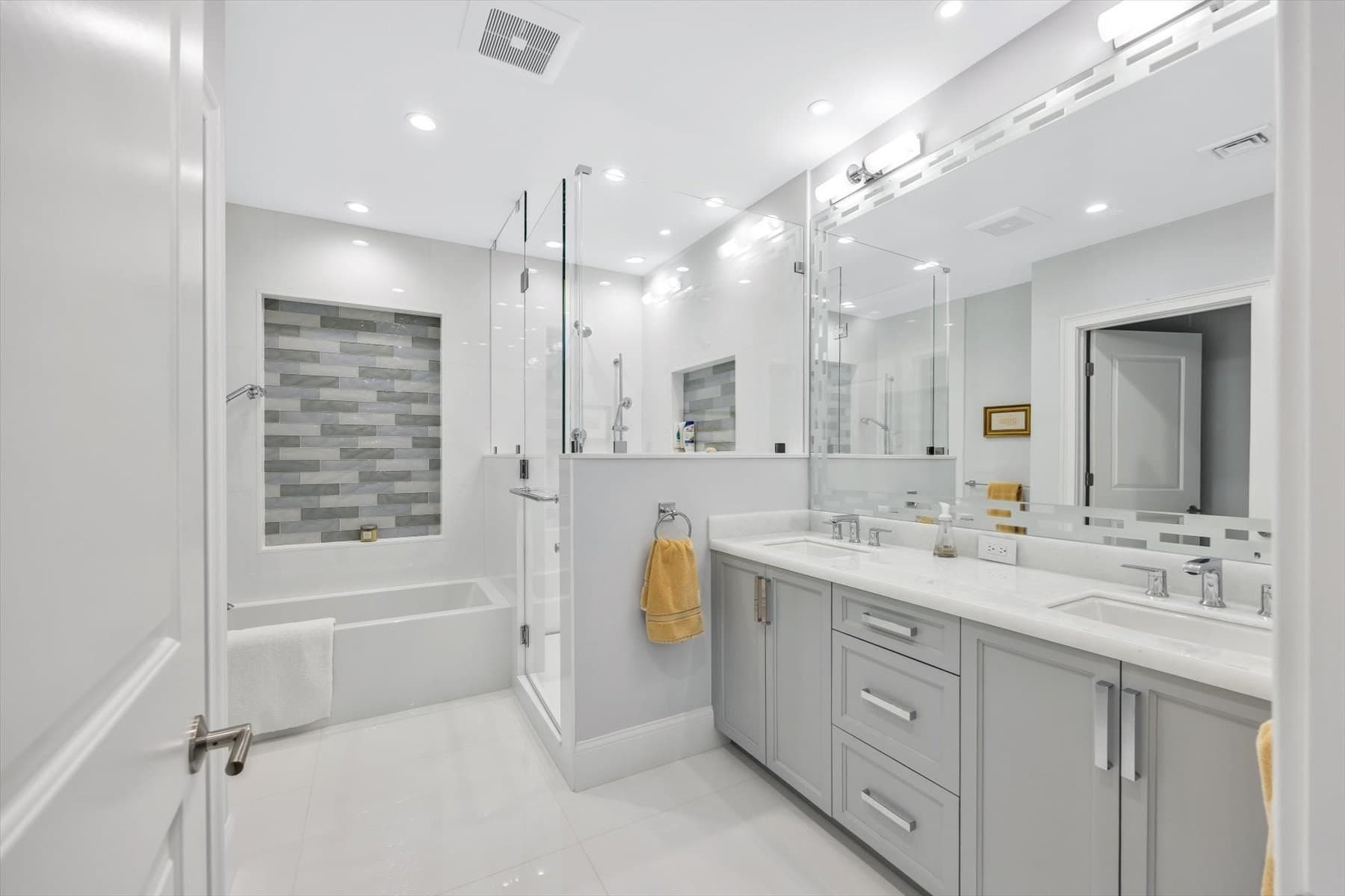Condominium at 22 Clayton Cir # A, Mashpee MA 02649, Mashpee, photo 26 of 39