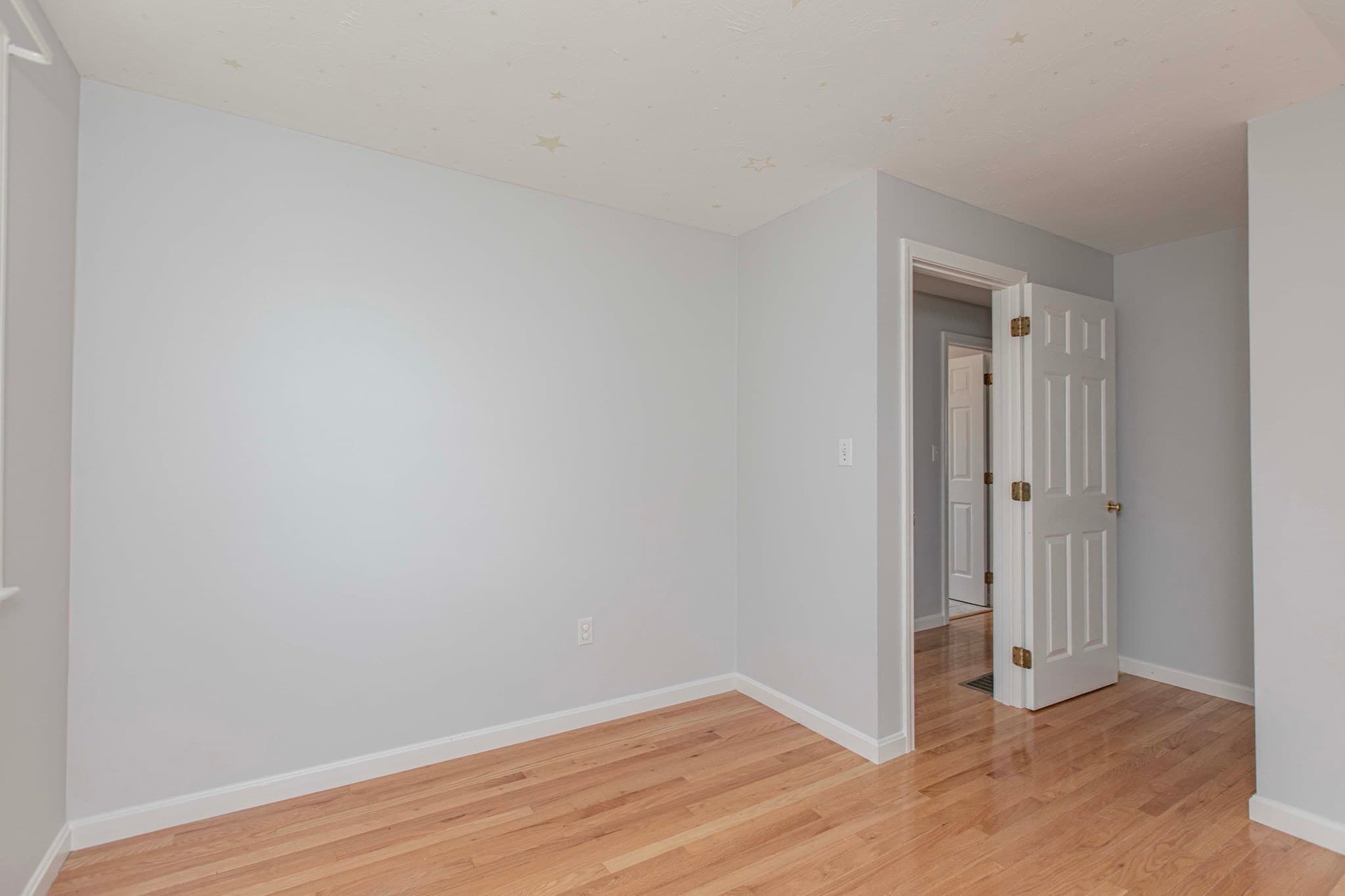 Single Family Residence at 36 Redwood Circle, Pembroke MA 02359, Pembroke, photo 30 of 36