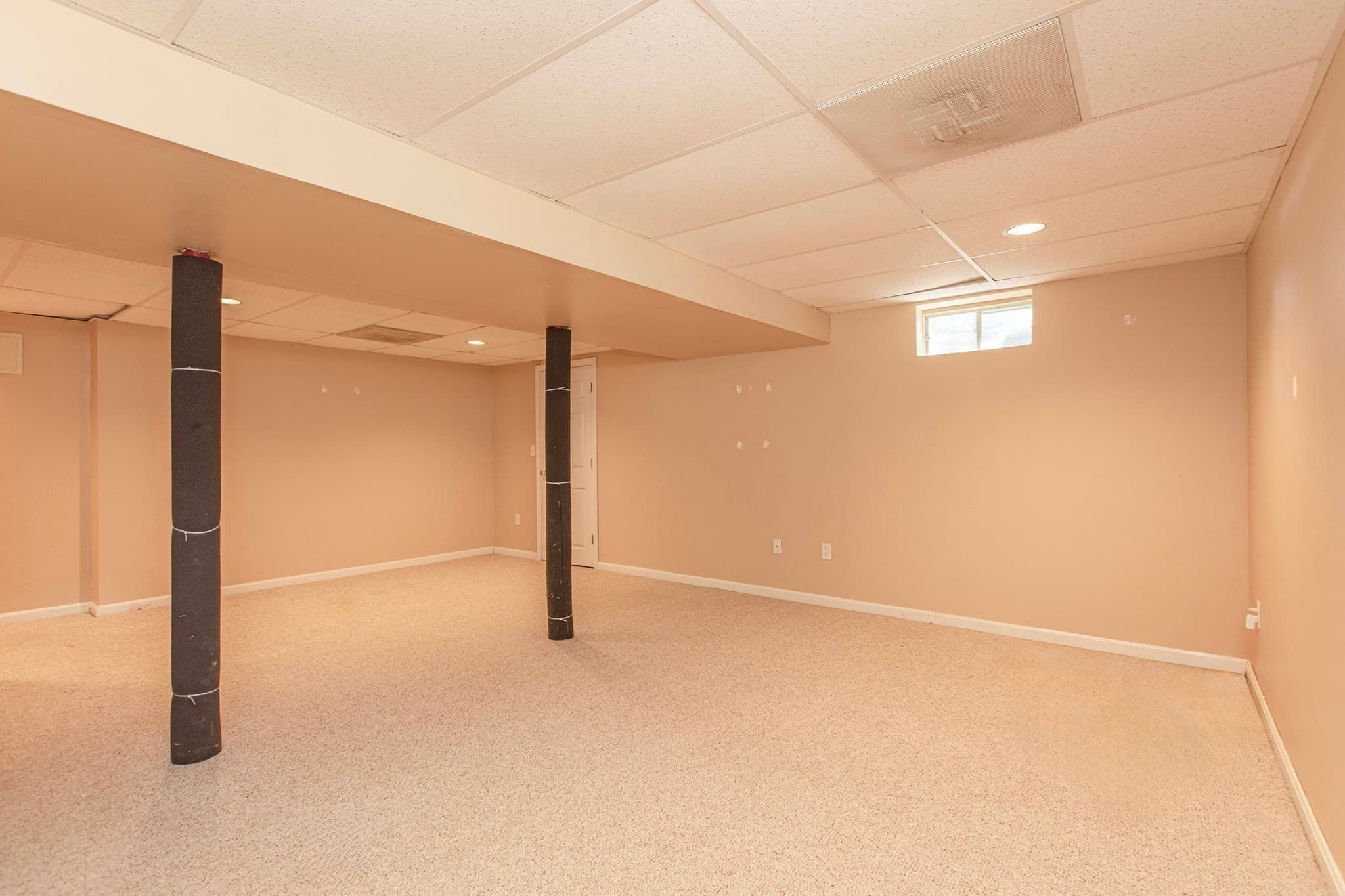 Single Family Residence at 36 Redwood Circle, Pembroke MA 02359, Pembroke, photo 33 of 36