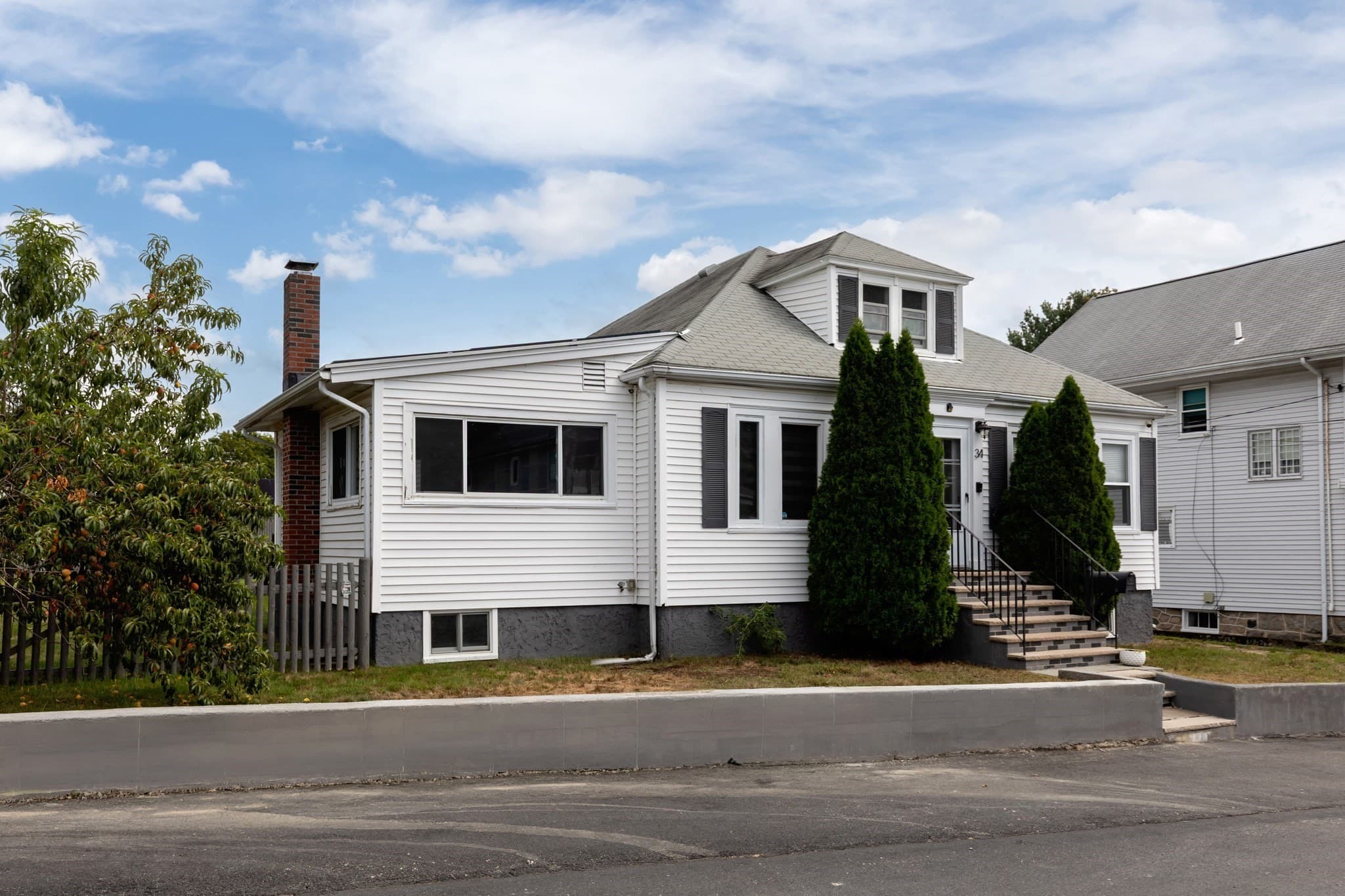 Single Family Residence at 34 Farrington Ave, Dedham MA 02026, photo 2 of 33
