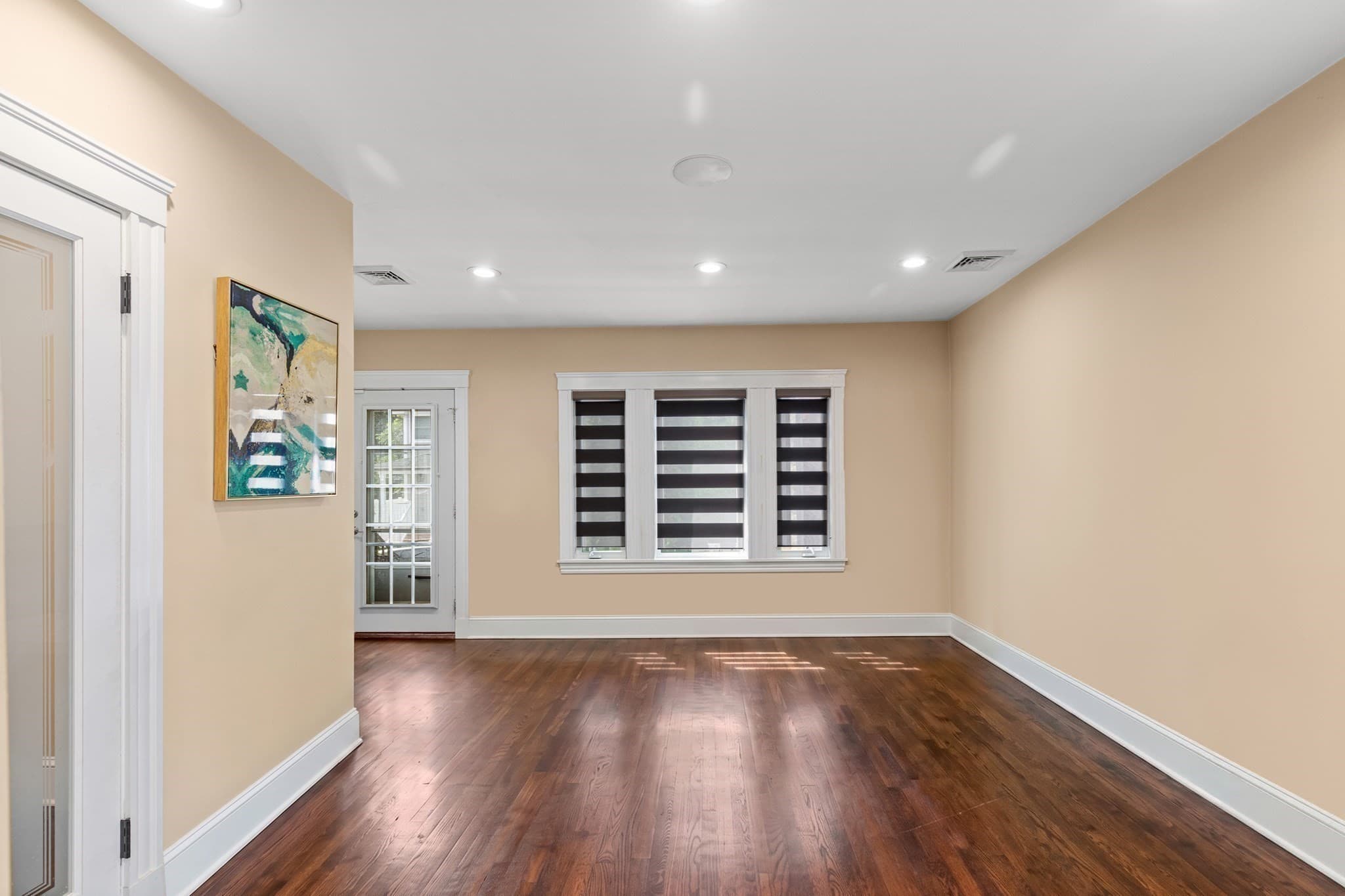 Single Family Residence at 34 Farrington Ave, Dedham MA 02026, photo 6 of 33