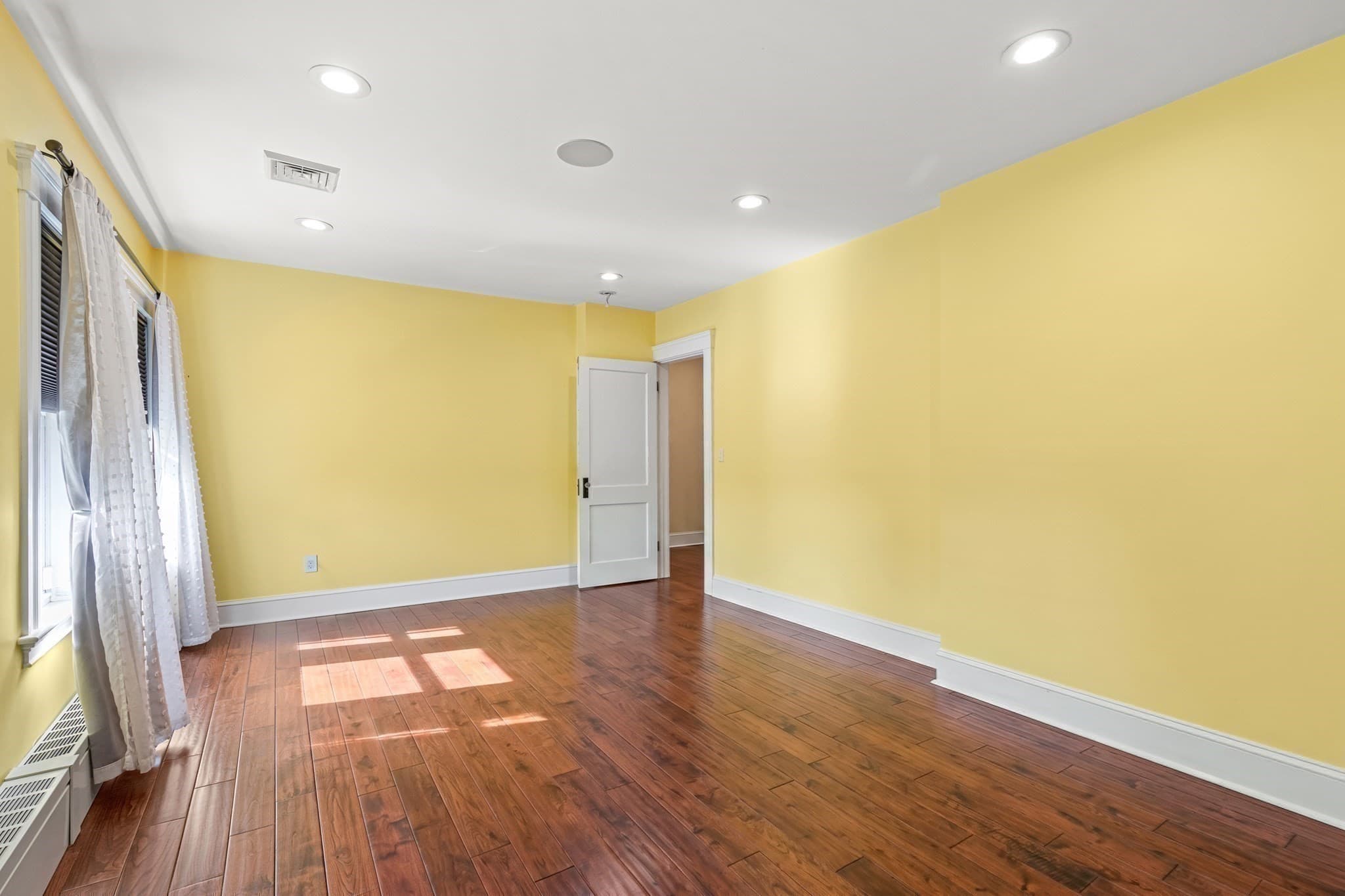 Single Family Residence at 34 Farrington Ave, Dedham MA 02026, photo 13 of 33