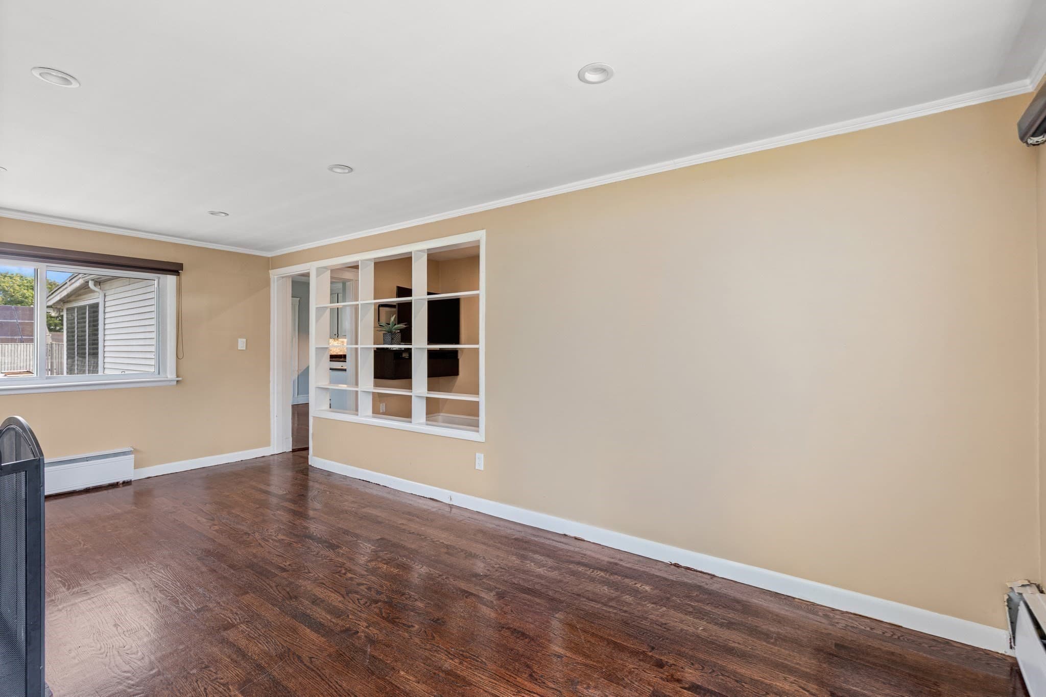 Single Family Residence at 34 Farrington Ave, Dedham MA 02026, photo 9 of 33