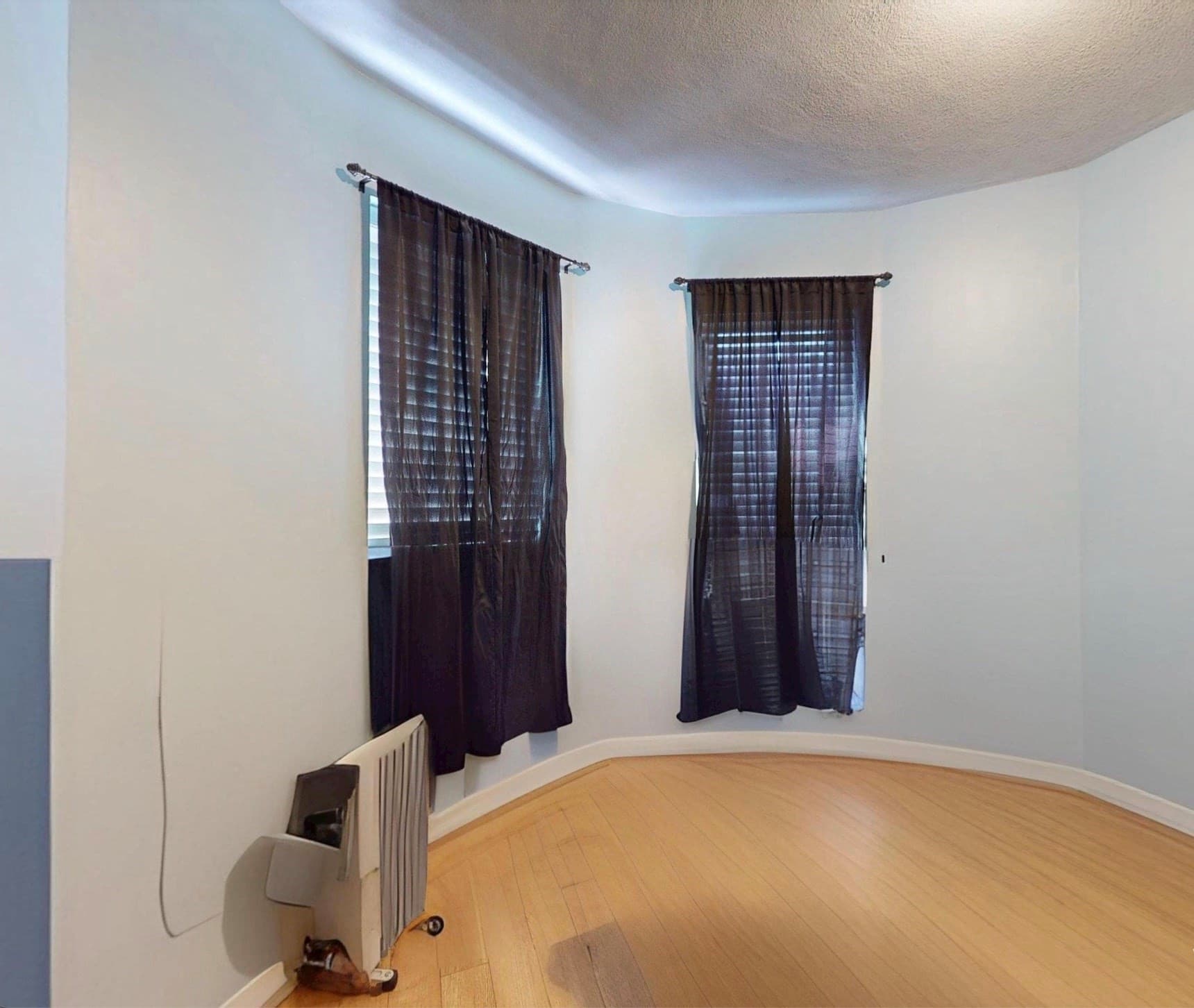 Condominium at 122 Chestnut Street # 2, Chelsea MA 02150, Chelsea, photo 15 of 17