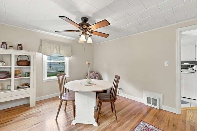 Single Family Residence at 386 Parker St, East Longmeadow MA 01028, East Longmeadow, photo 13 of 36
