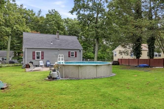 Single Family Residence at 386 Parker St, East Longmeadow MA 01028, East Longmeadow, photo 10 of 36