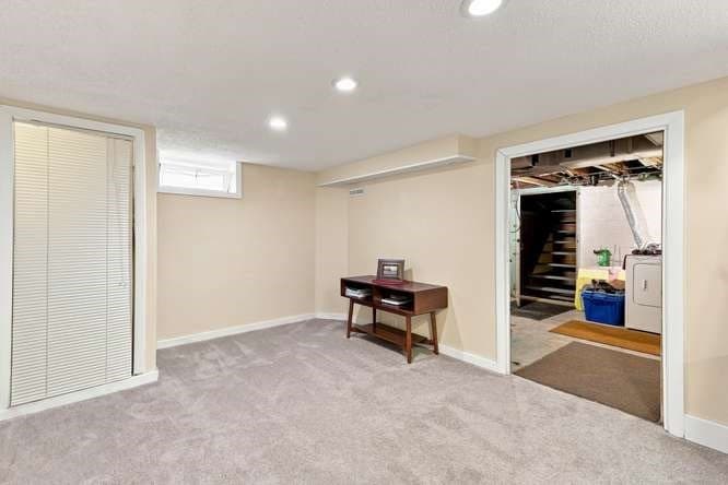Single Family Residence at 386 Parker St, East Longmeadow MA 01028, East Longmeadow, photo 33 of 36