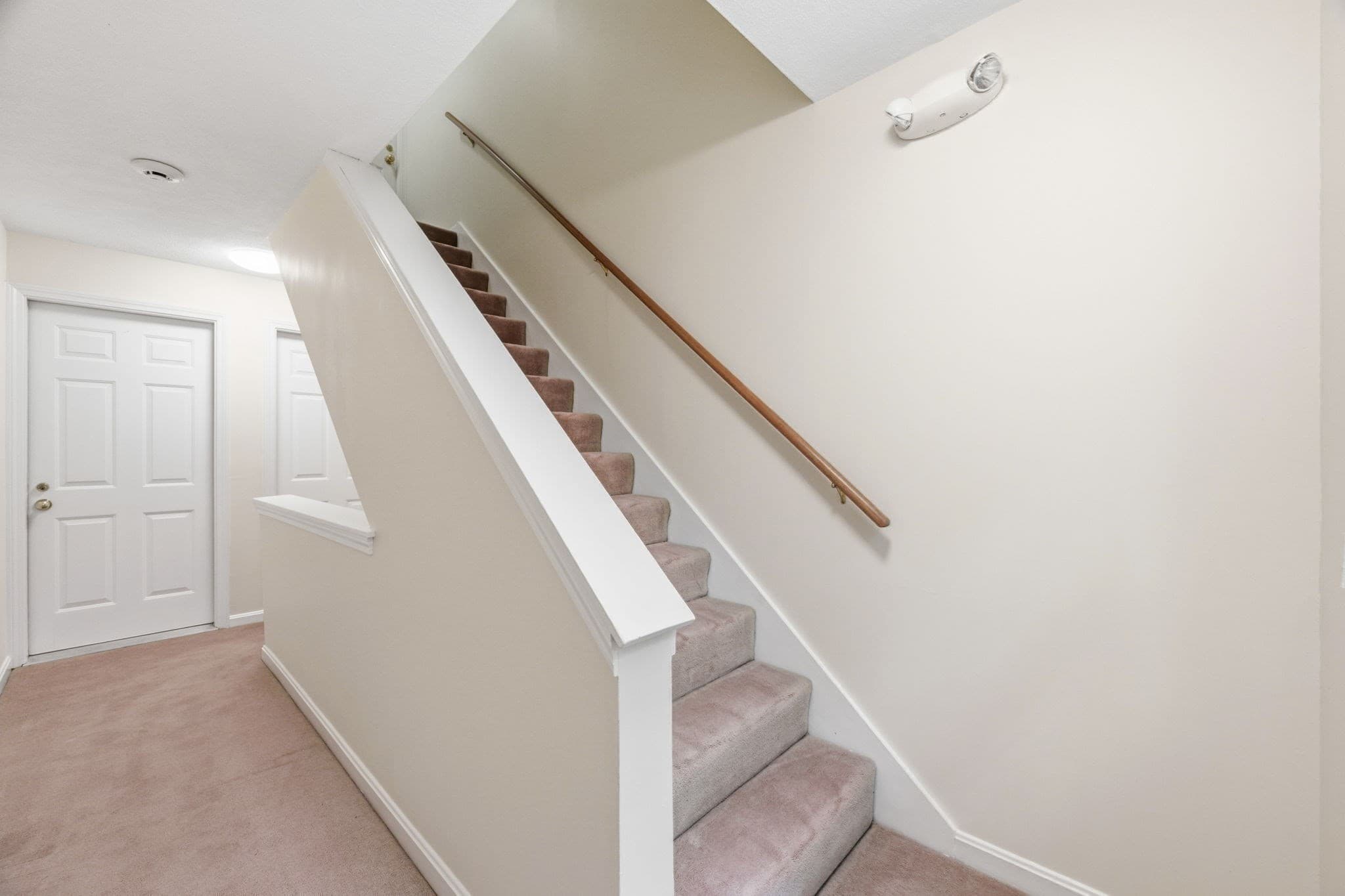 Condominium at 18 Freedom Hollow # 18, Salem MA 01970, Salem, photo 32 of 40
