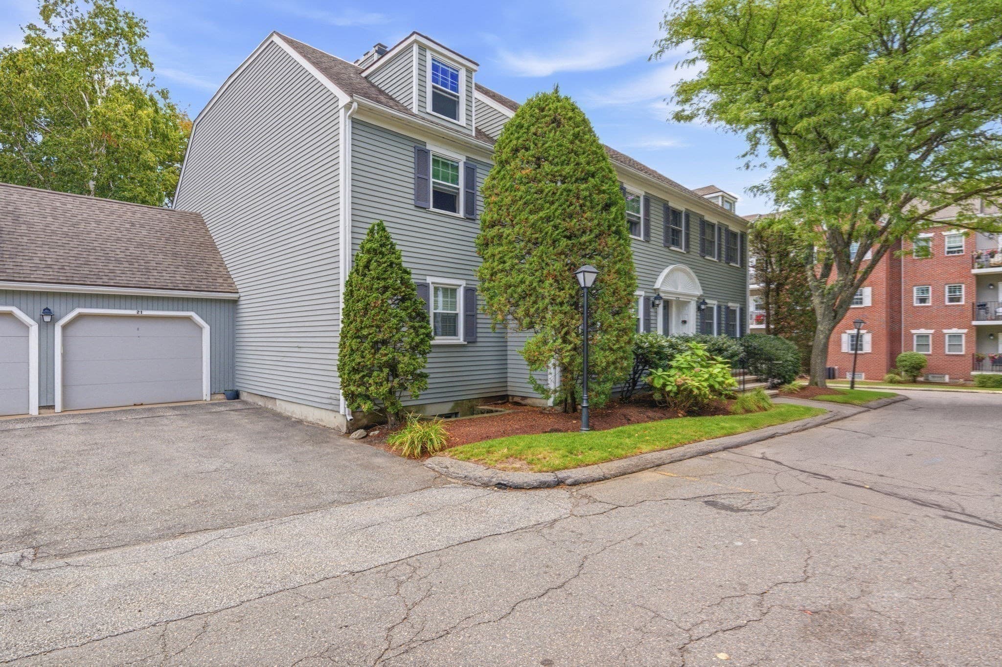 Condominium at 18 Freedom Hollow # 18, Salem MA 01970, Salem, photo 34 of 40