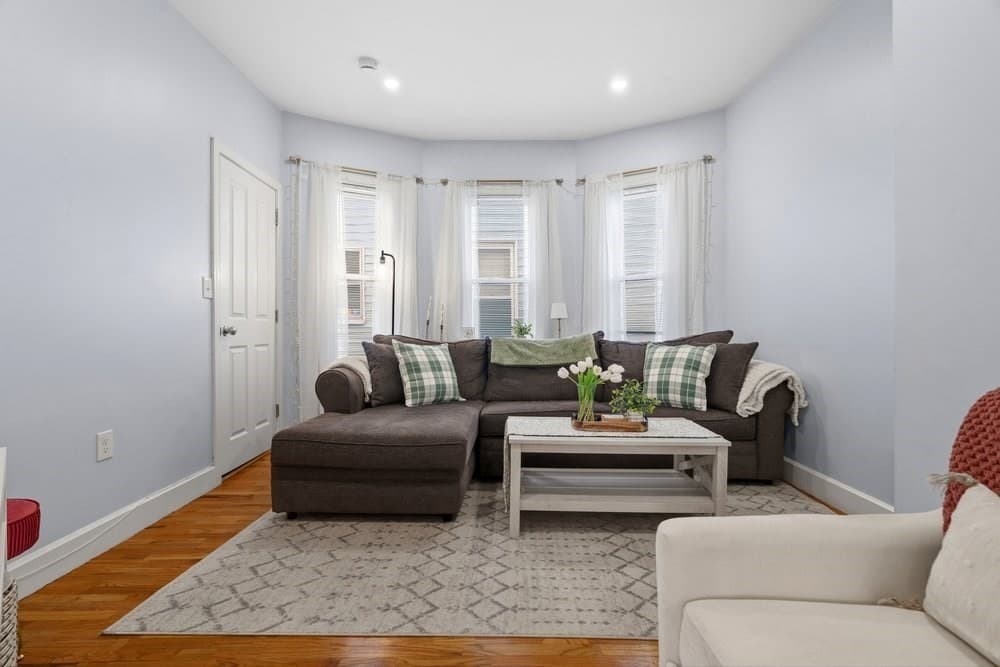 3 Family - 3 Units Up/Down at 130 Boston St, Boston MA 02125, Boston, photo 5 of 29