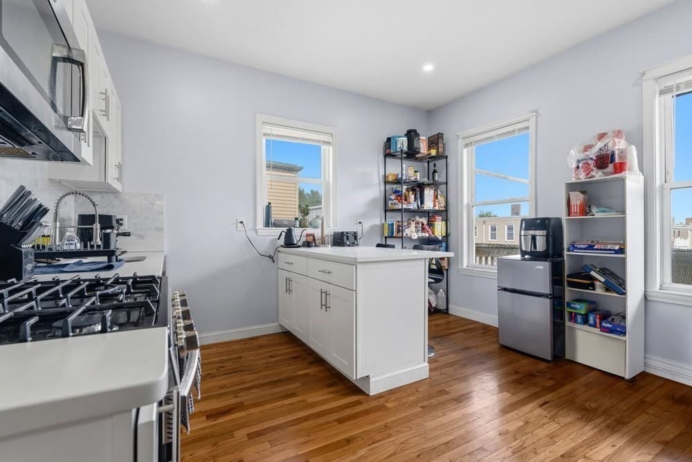 3 Family - 3 Units Up/Down at 130 Boston St, Boston MA 02125, Boston, photo 15 of 29