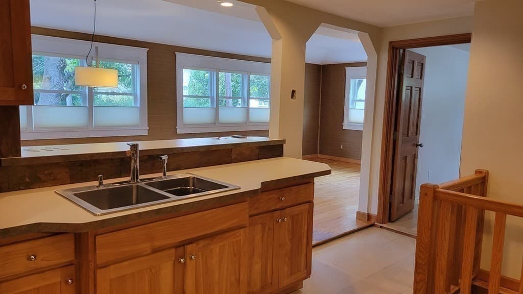 2 Family - 2 Units Up/Down at 8 Damon, Wayland MA 01778, photo 21 of 41