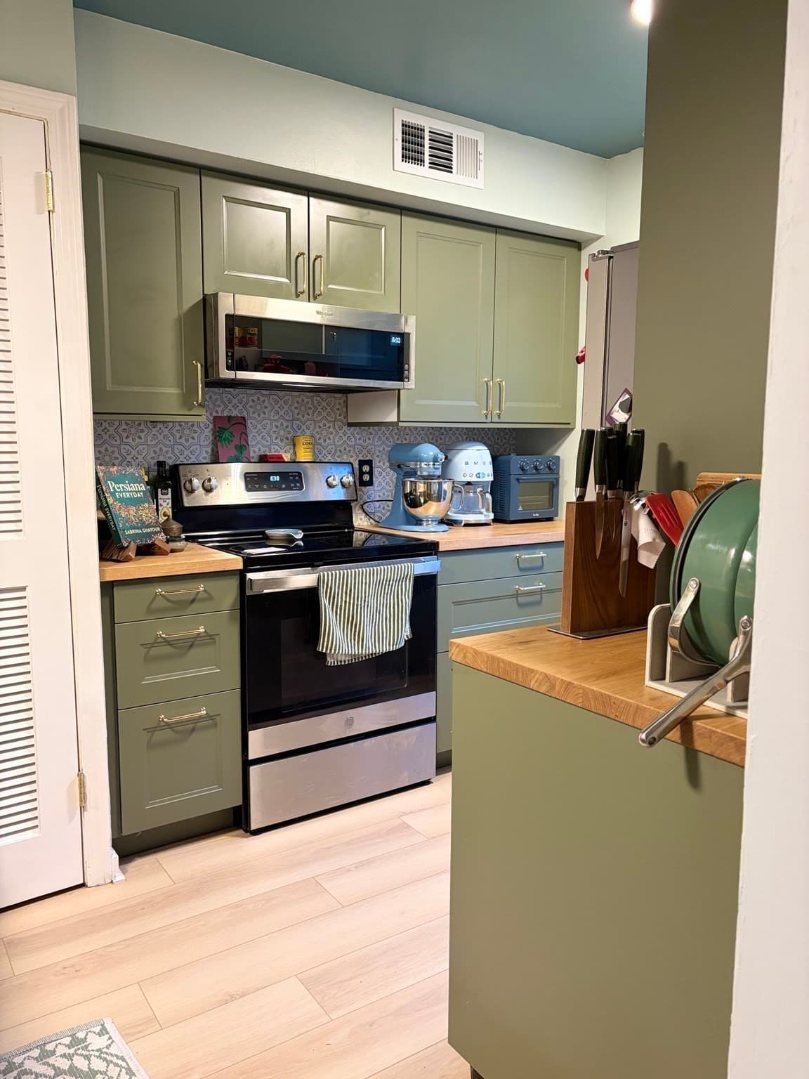 Condominium at 1008 Windsor Drive # 1008, Framingham MA 01701, Framingham, photo 6 of 28