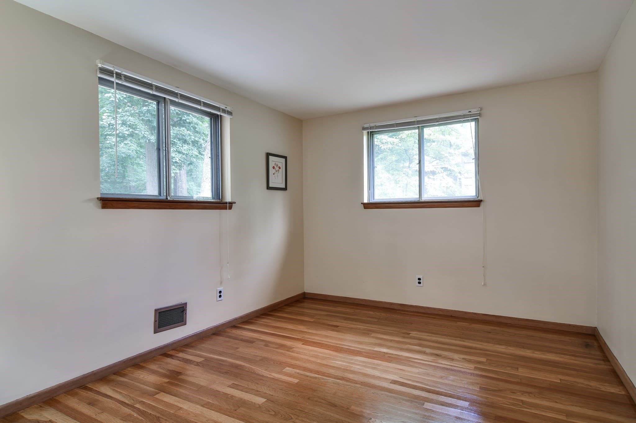 Single Family Residence at 12 Claudette Circle, Framingham MA 01701, Framingham, photo 13 of 25