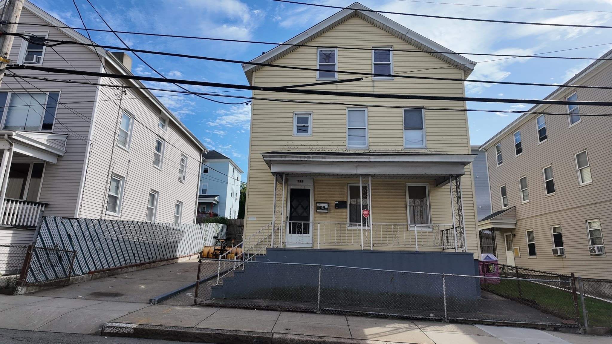 211 Wiliam, Fall River MA 02721