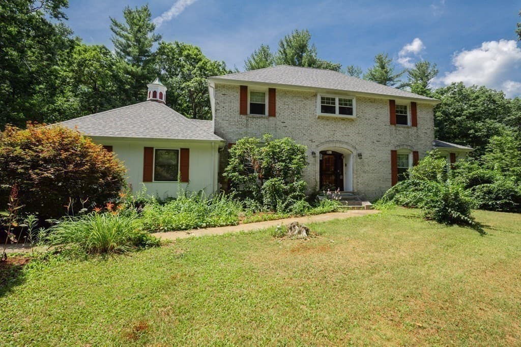 Single Family Residence at 217 Grove St, Paxton MA 01612, Paxton, photo 3 of 42
