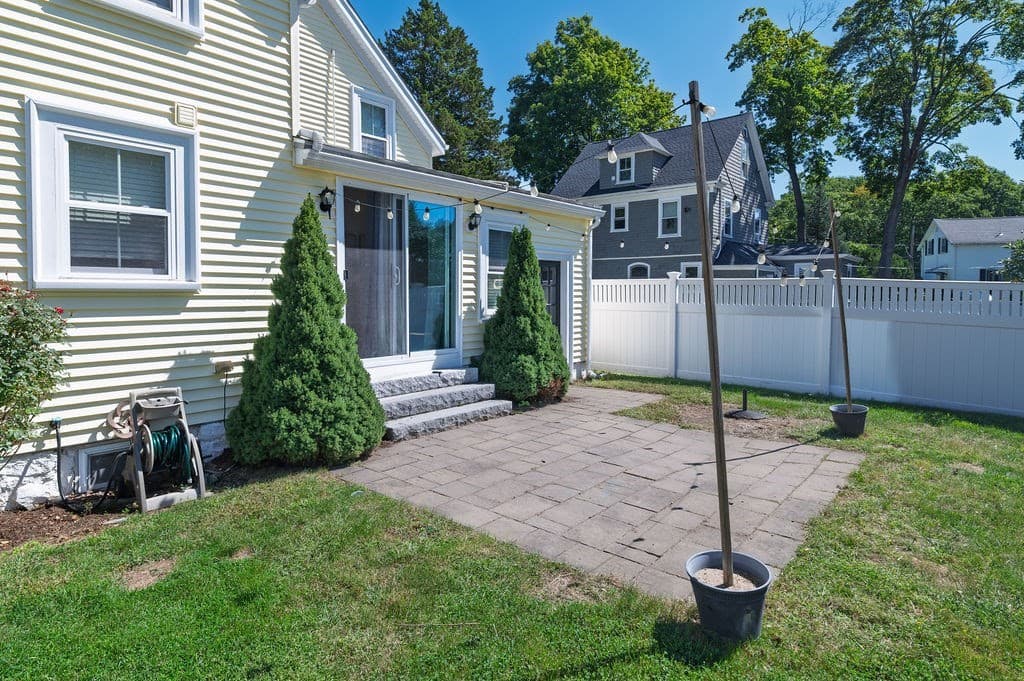 Single Family Residence at 92 Lake Ave, Walpole MA 02081, Walpole, photo 27 of 42