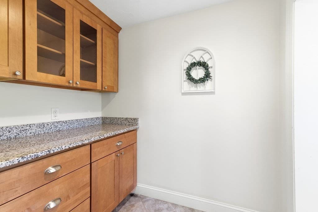 Single Family Residence at 92 Lake Ave, Walpole MA 02081, Walpole, photo 7 of 42
