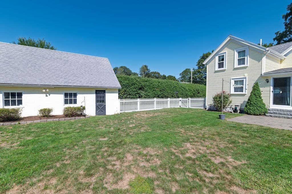 Single Family Residence at 92 Lake Ave, Walpole MA 02081, Walpole, photo 32 of 42