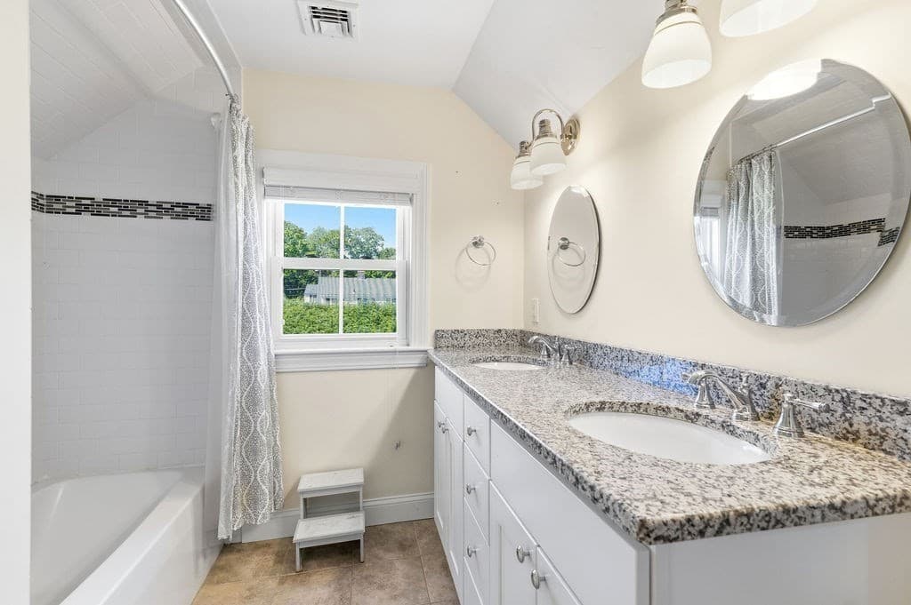 Single Family Residence at 92 Lake Ave, Walpole MA 02081, Walpole, photo 9 of 42