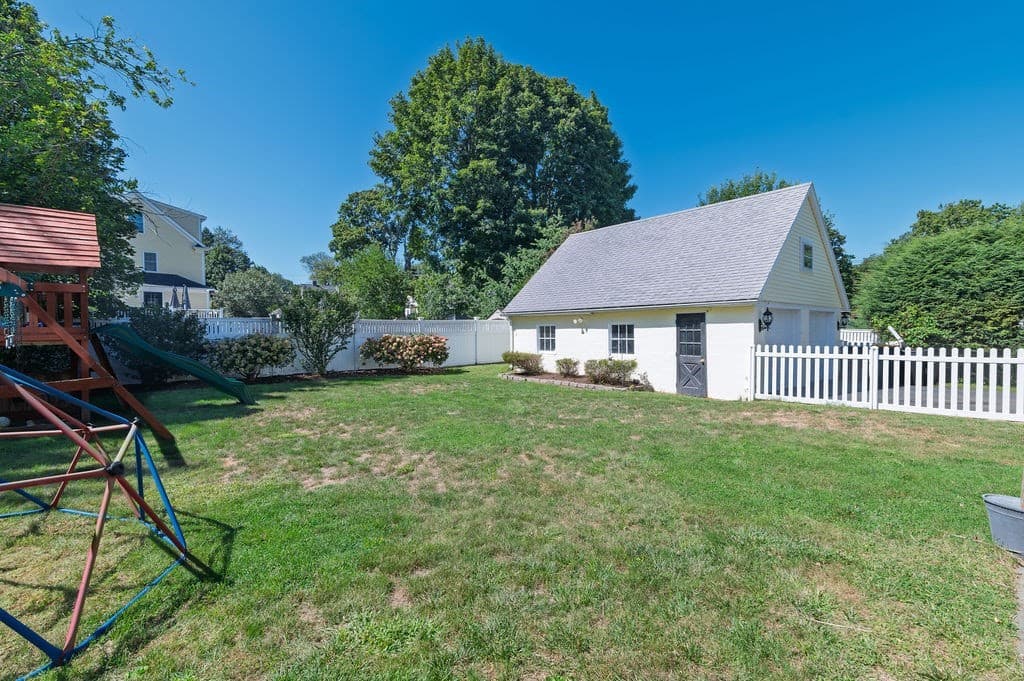 Single Family Residence at 92 Lake Ave, Walpole MA 02081, Walpole, photo 30 of 42