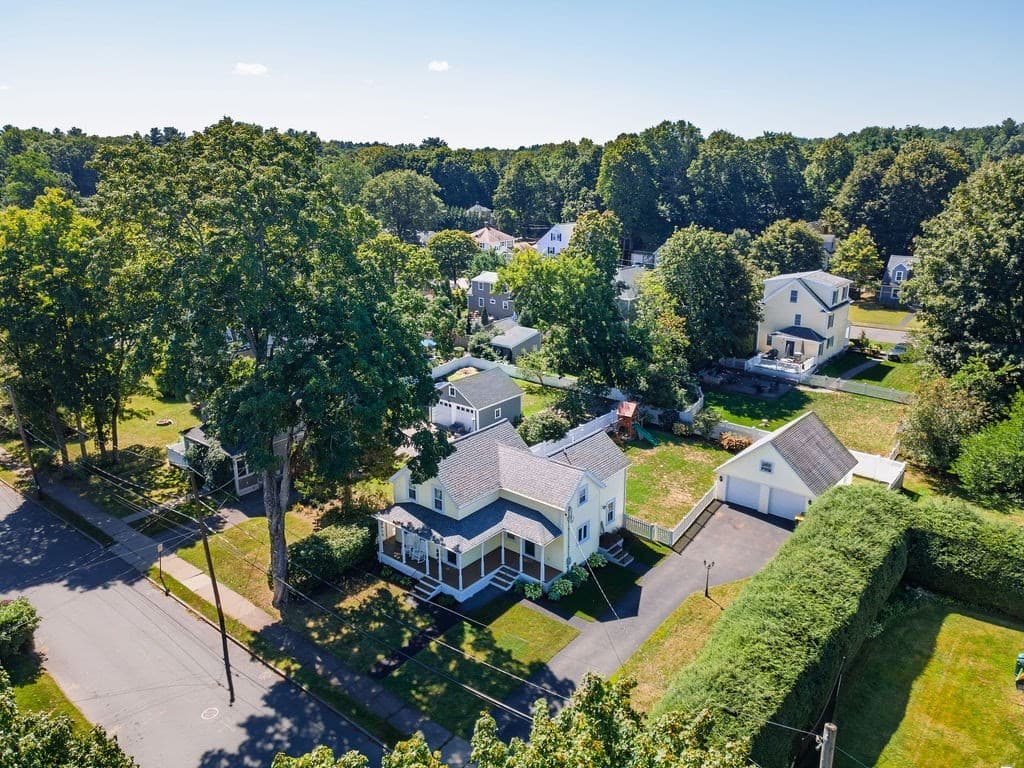 Single Family Residence at 92 Lake Ave, Walpole MA 02081, Walpole, photo 34 of 42
