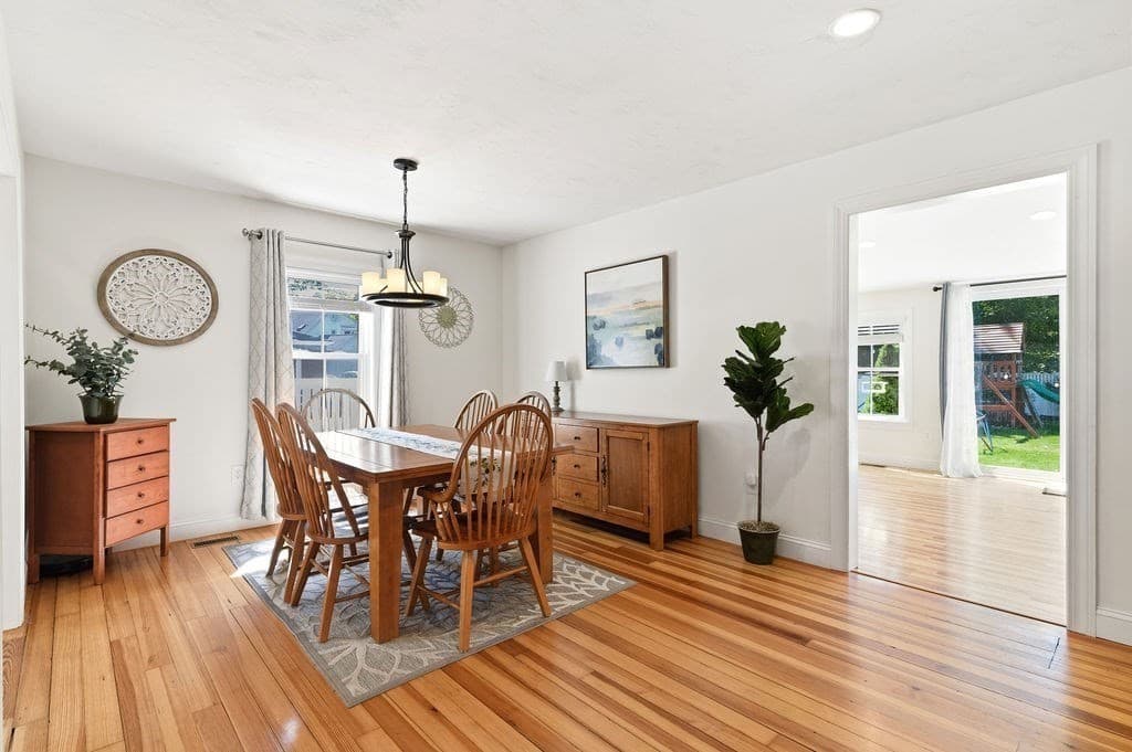 Single Family Residence at 92 Lake Ave, Walpole MA 02081, Walpole, photo 10 of 42