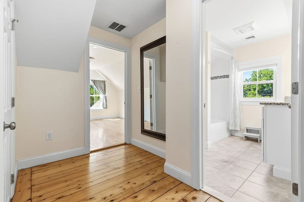 Single Family Residence at 92 Lake Ave, Walpole MA 02081, Walpole, photo 18 of 42
