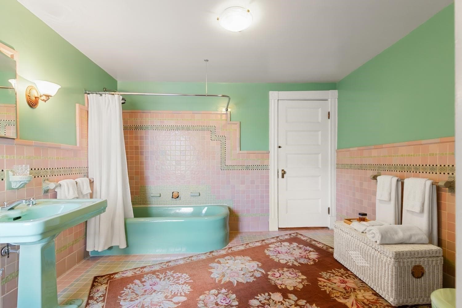 Multi Family at 8 Leonard Cir, Medford MA 02155, Medford, photo 26 of 42