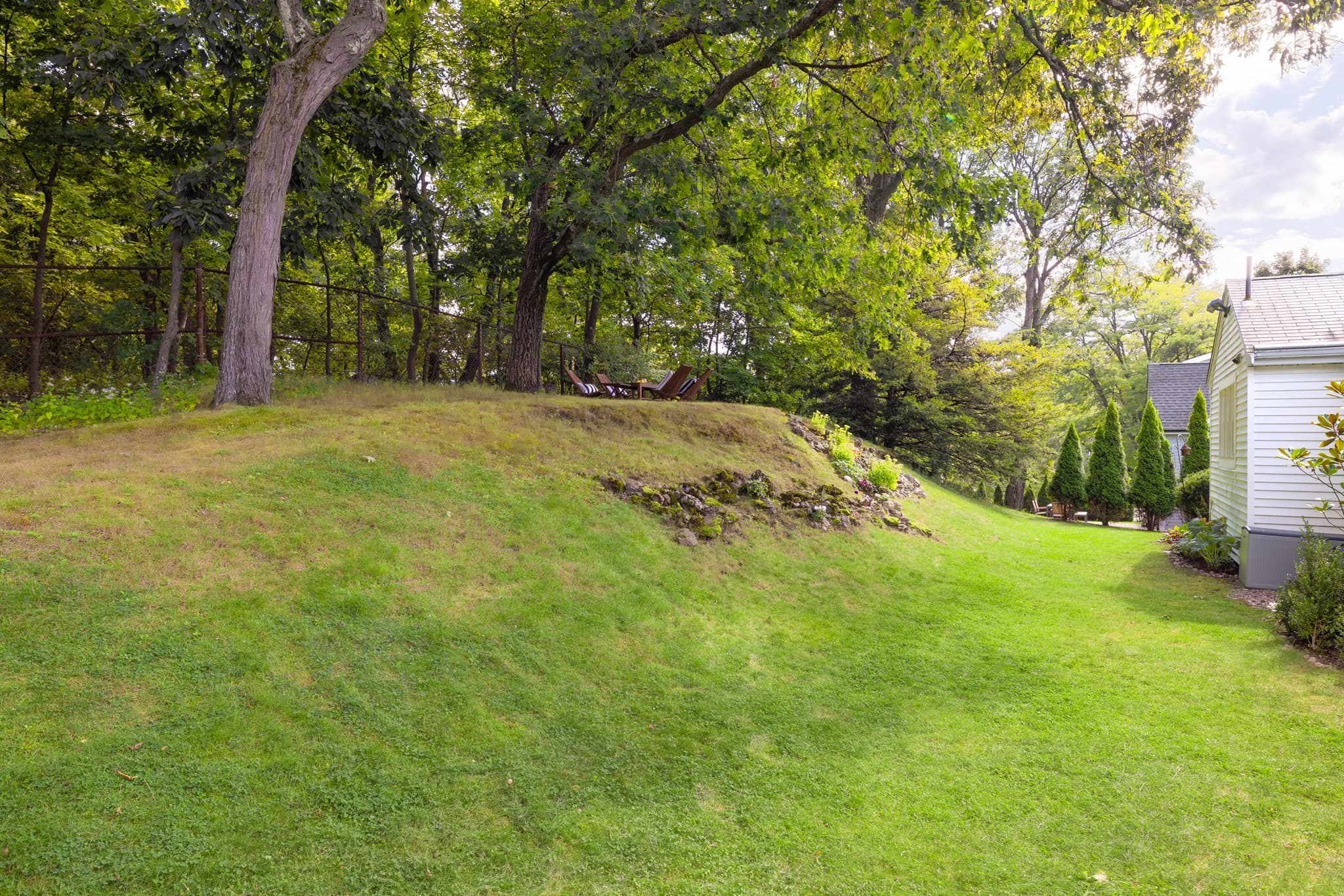 Single Family Residence at 154 Bellingham Rd, Brookline MA 02467, Brookline, photo 19 of 20