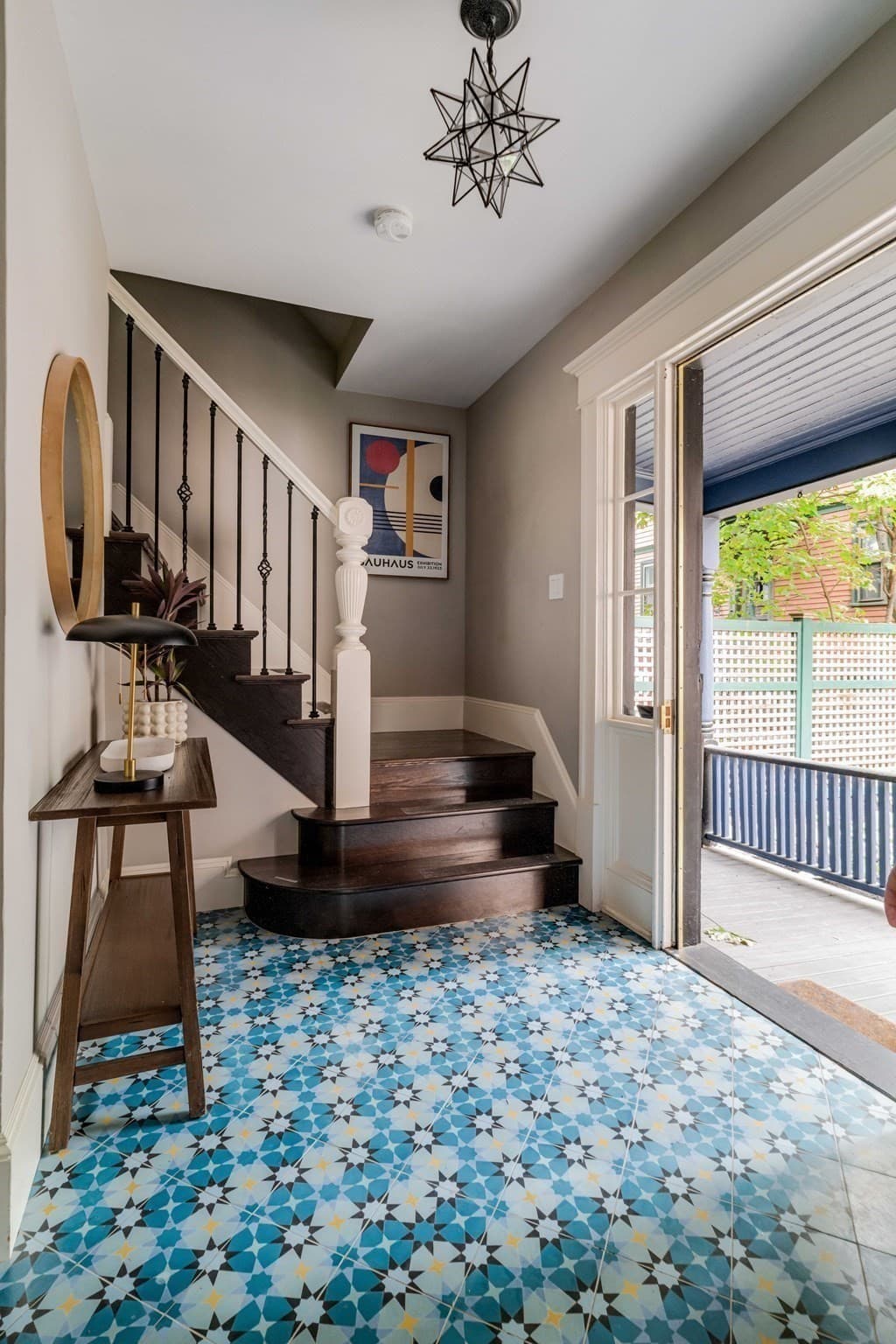 2 Family - 2 Units Up/Down at 88 Oxford Street, Somerville MA 02143, Somerville, photo 2 of 35