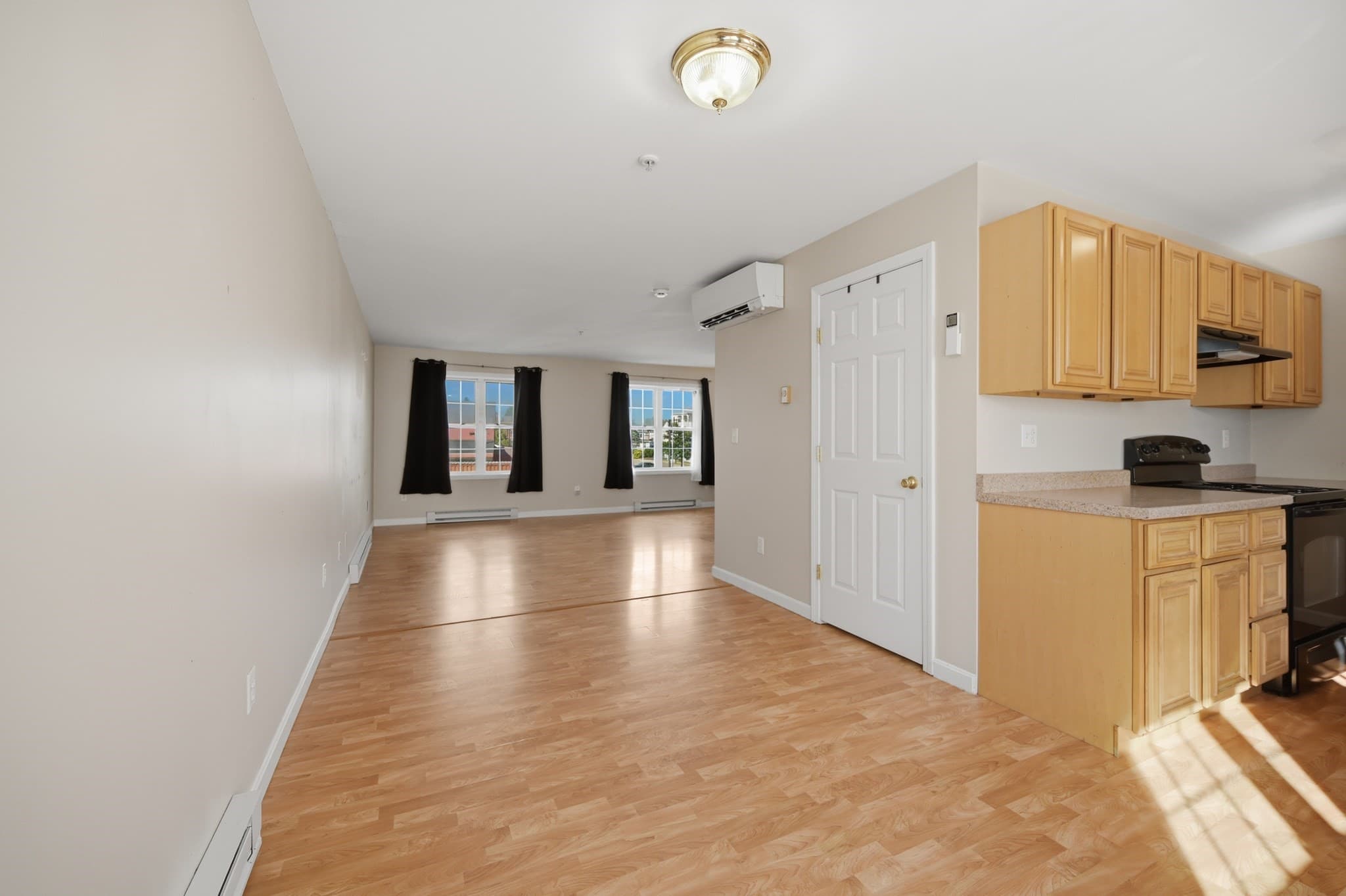 Condominium at 61 Pine St # 13, Attleboro MA 02703, Attleboro, photo 10 of 26