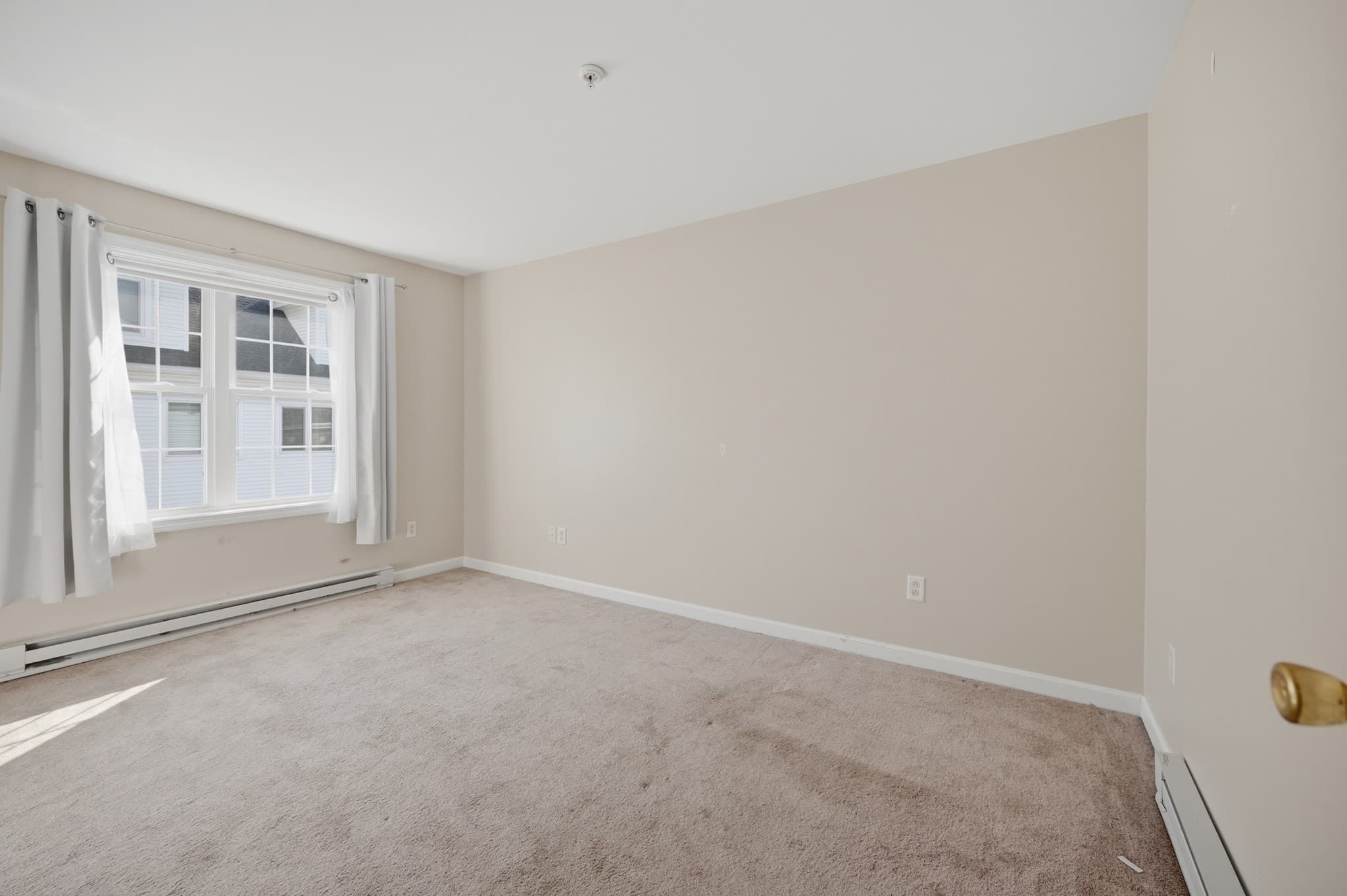 Condominium at 61 Pine St # 13, Attleboro MA 02703, Attleboro, photo 18 of 26