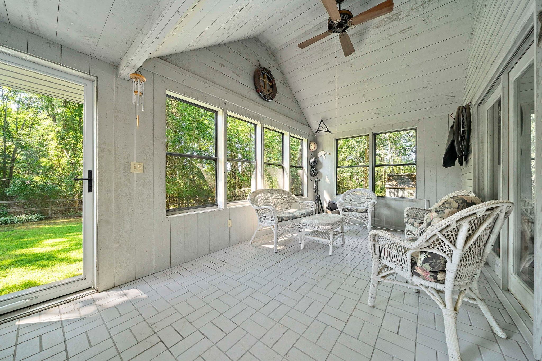 Single Family Residence at 128 Whitford Cir, Marshfield MA 02050, Marshfield, photo 19 of 38