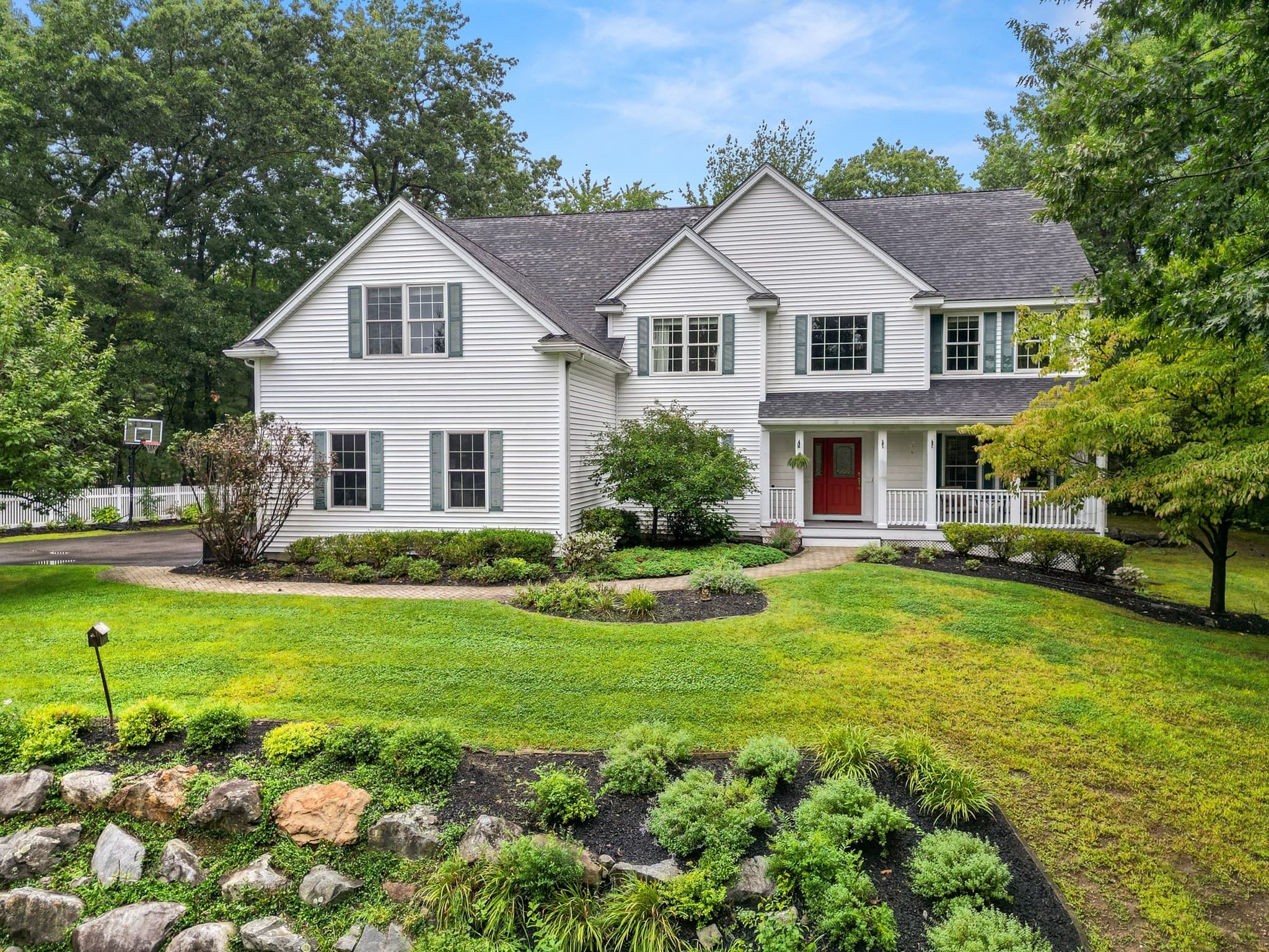 Single Family Residence at 22 R Sawyer Ln, Middleton MA 01949, Middleton, photo 2 of 42