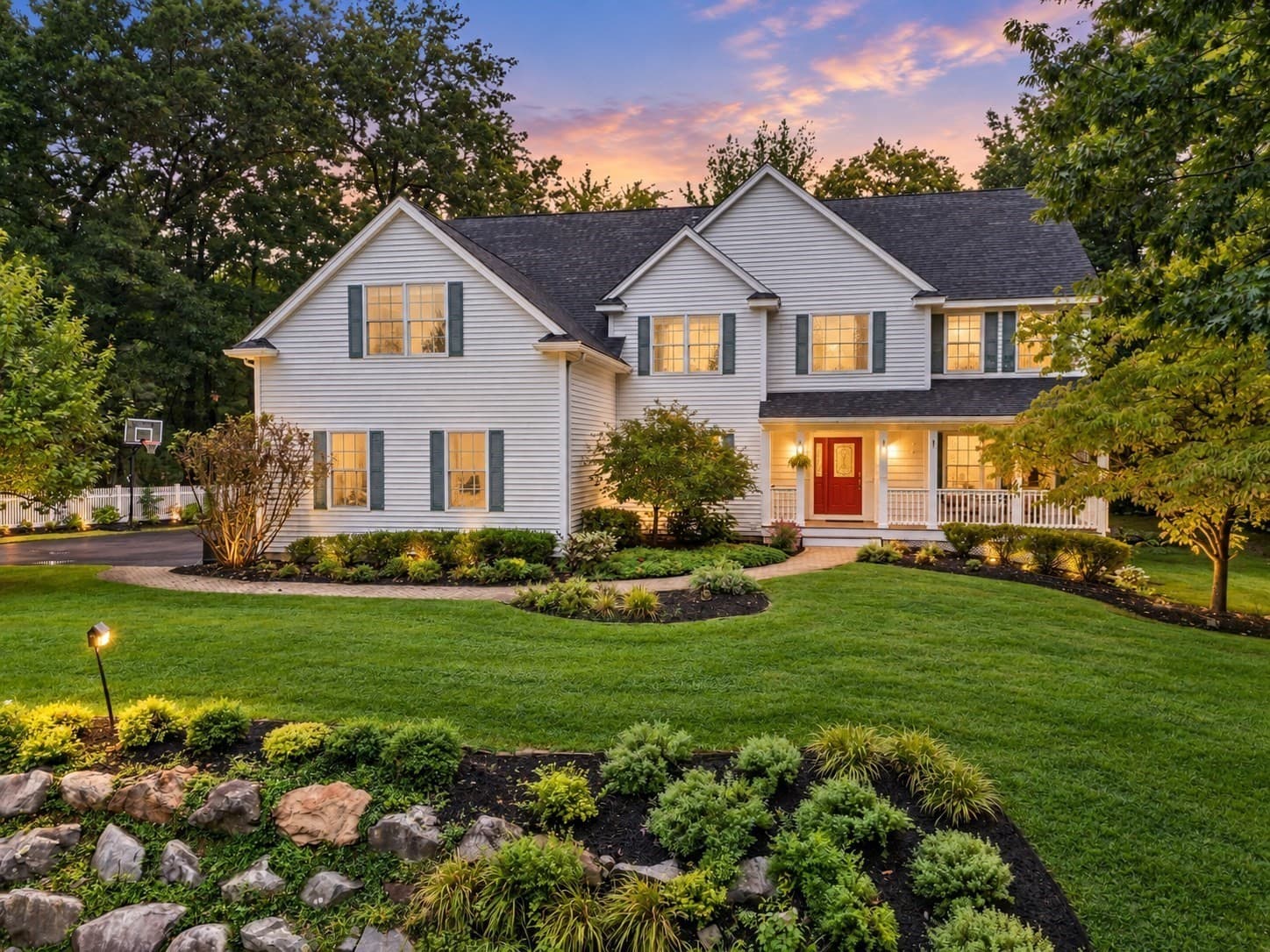 22 R Sawyer Ln, Middleton MA 01949