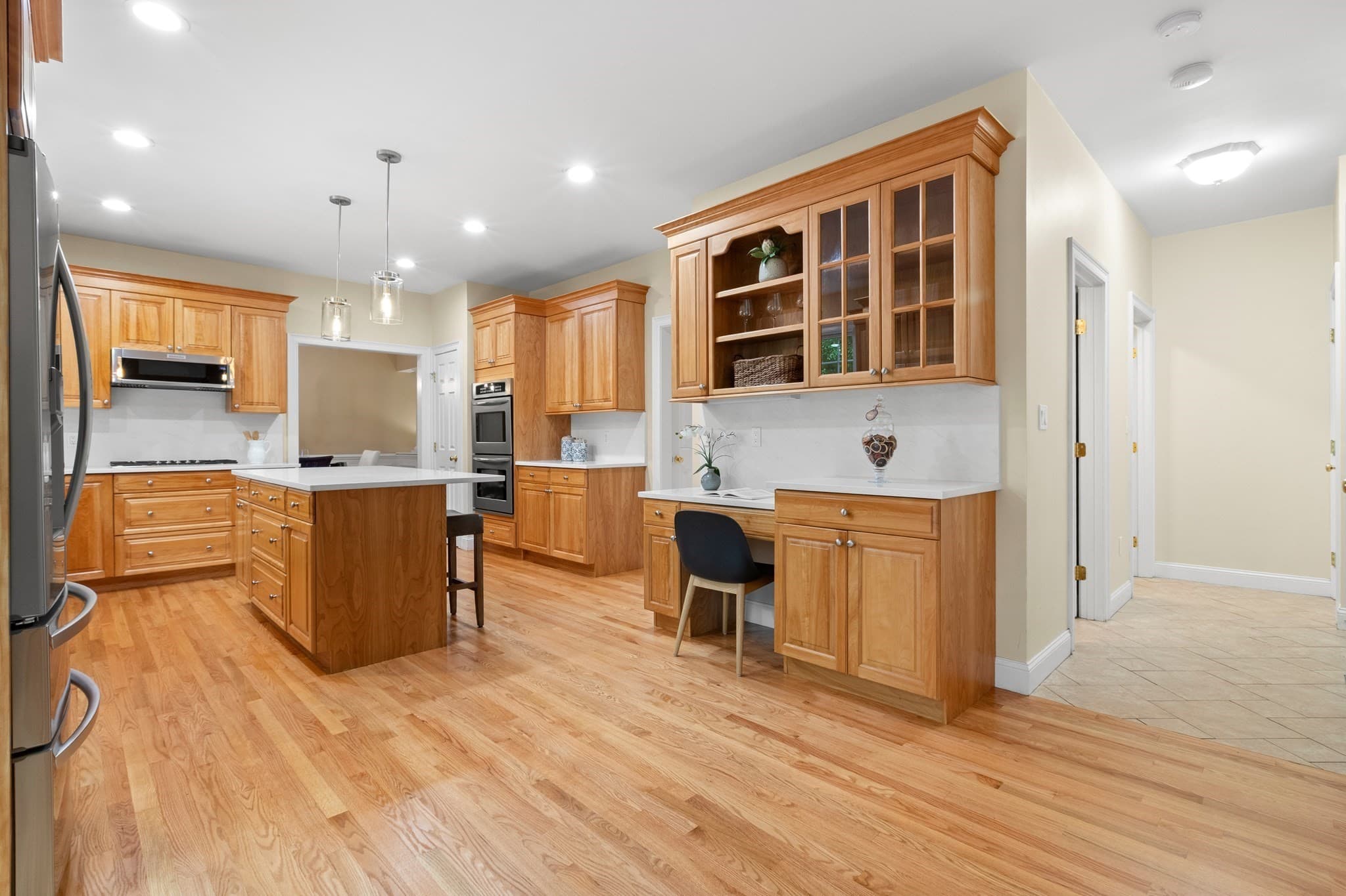 Single Family Residence at 22 R Sawyer Ln, Middleton MA 01949, Middleton, photo 10 of 42