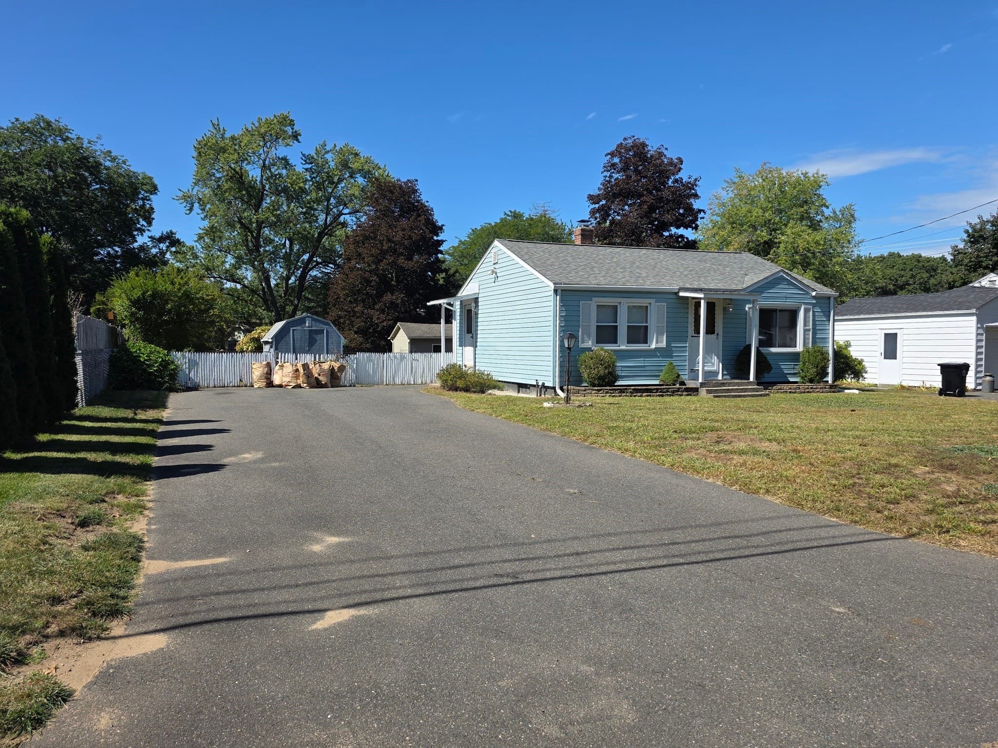 11 Brigham Rd, South Hadley MA 01075