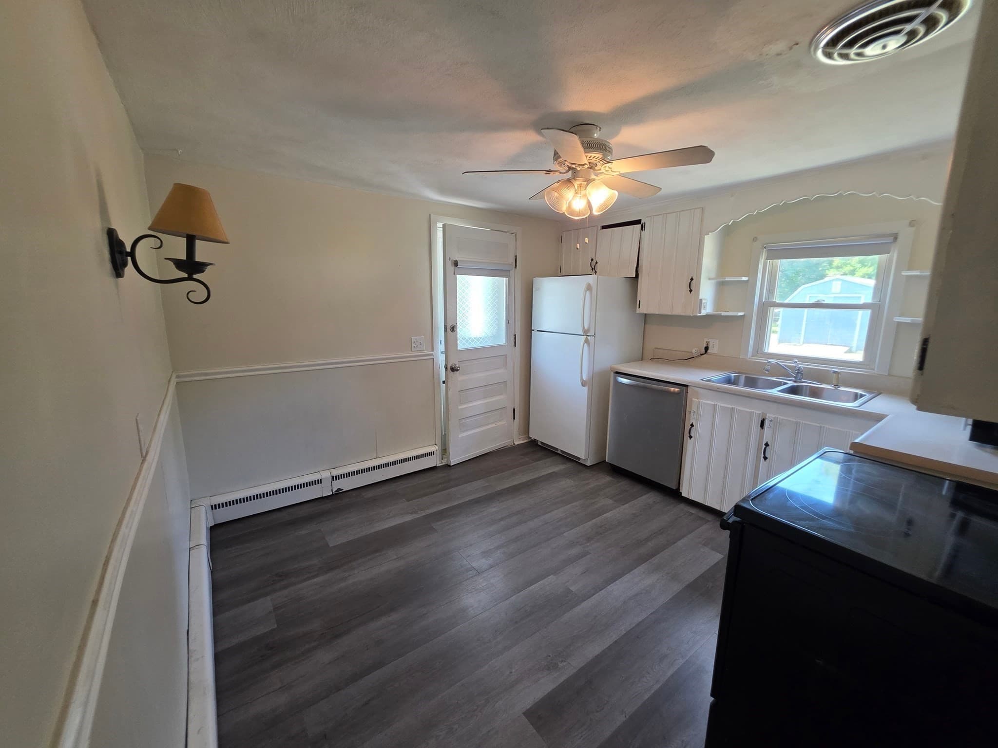 Single Family Residence at 11 Brigham Rd, South Hadley MA 01075, South Hadley, photo 11 of 23